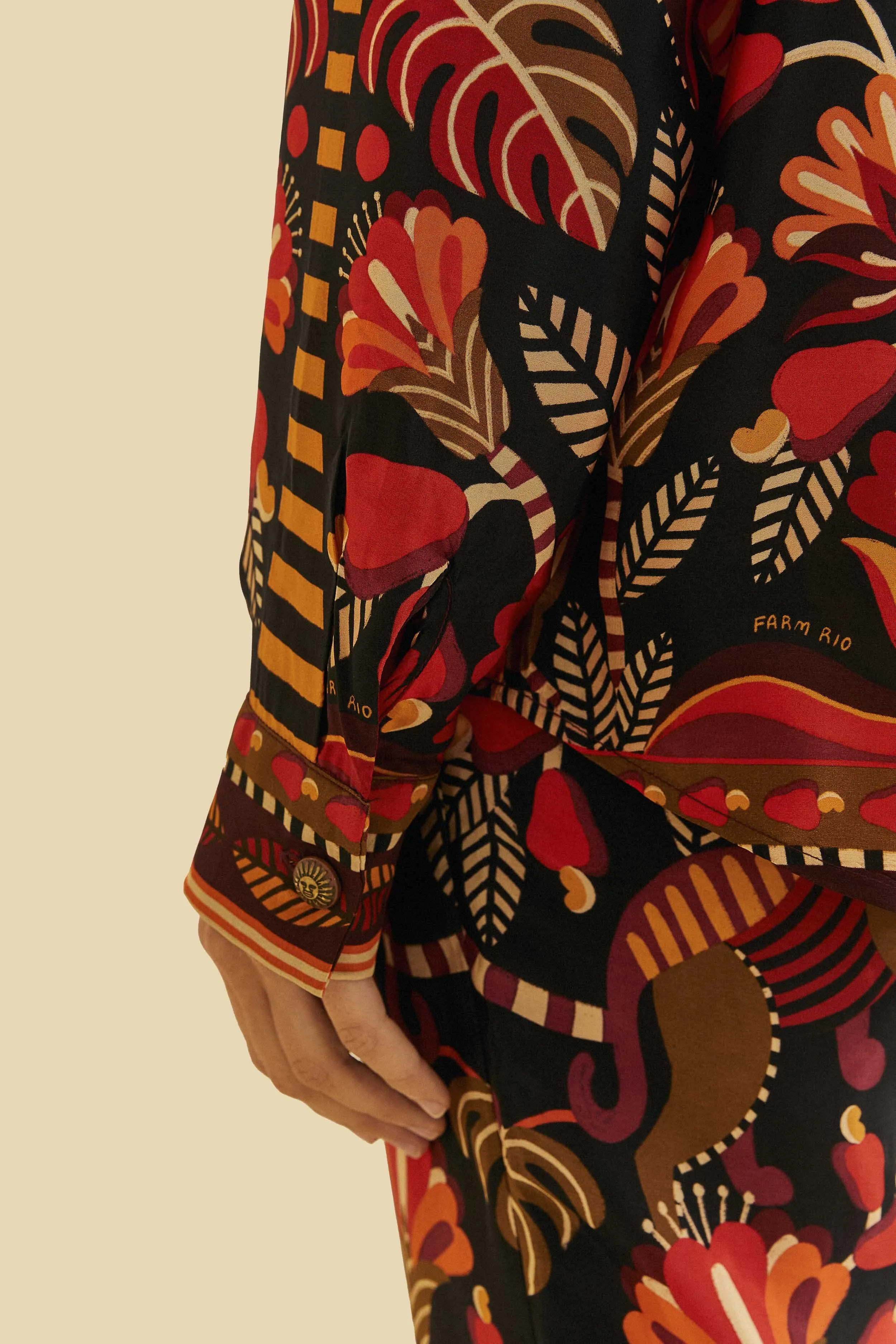 Red Nature Beauty Scarf Shirt sold by FARM Rio product image thumbnail 3