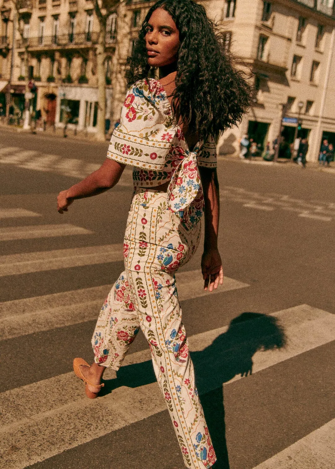 Romantic Garden Manuella Blouse sold by FARM Rio product image thumbnail 2