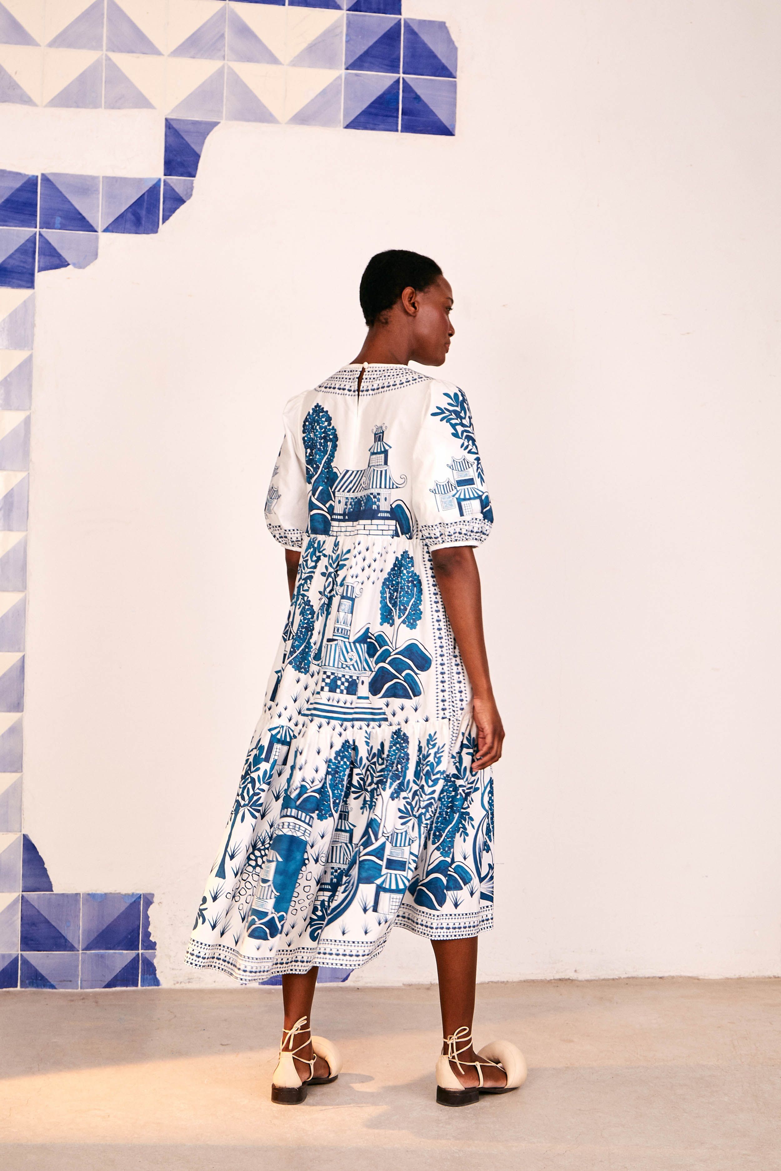 ANCIENT GARDEN MIDI DRESS sold by FARM Rio product image thumbnail 4