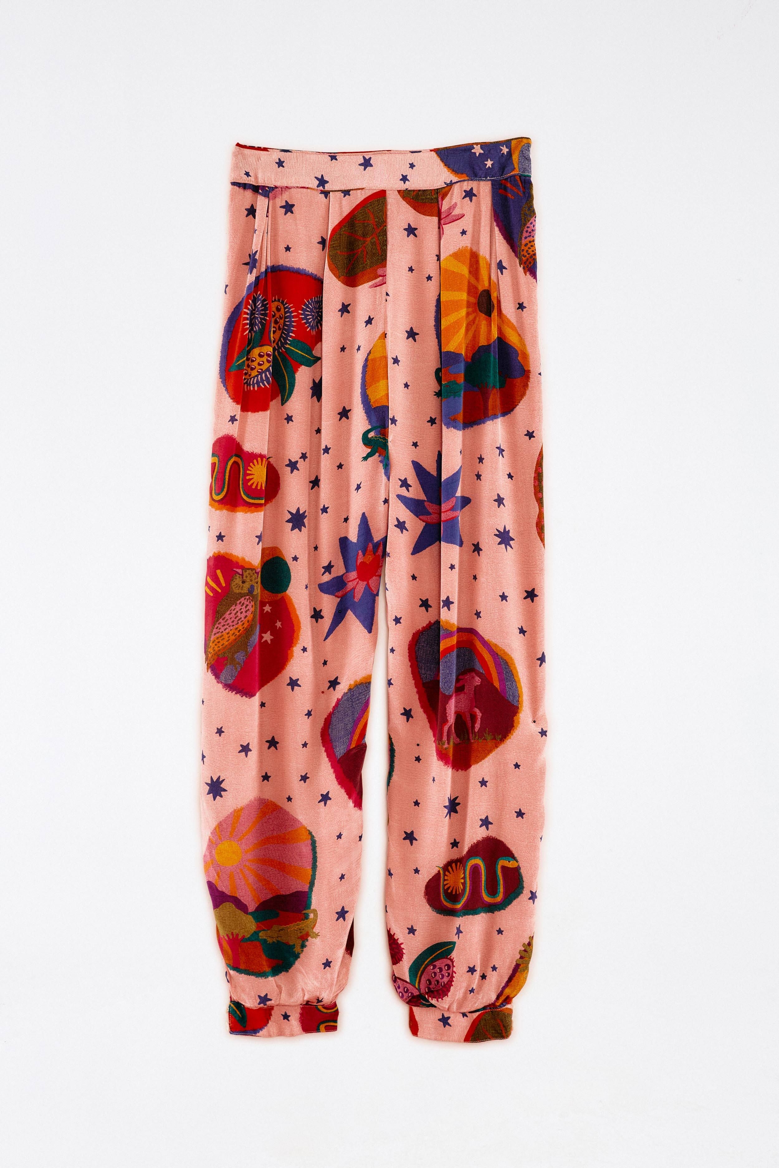 Light Pink Dream Collage Pants sold by FARM Rio product image thumbnail 4