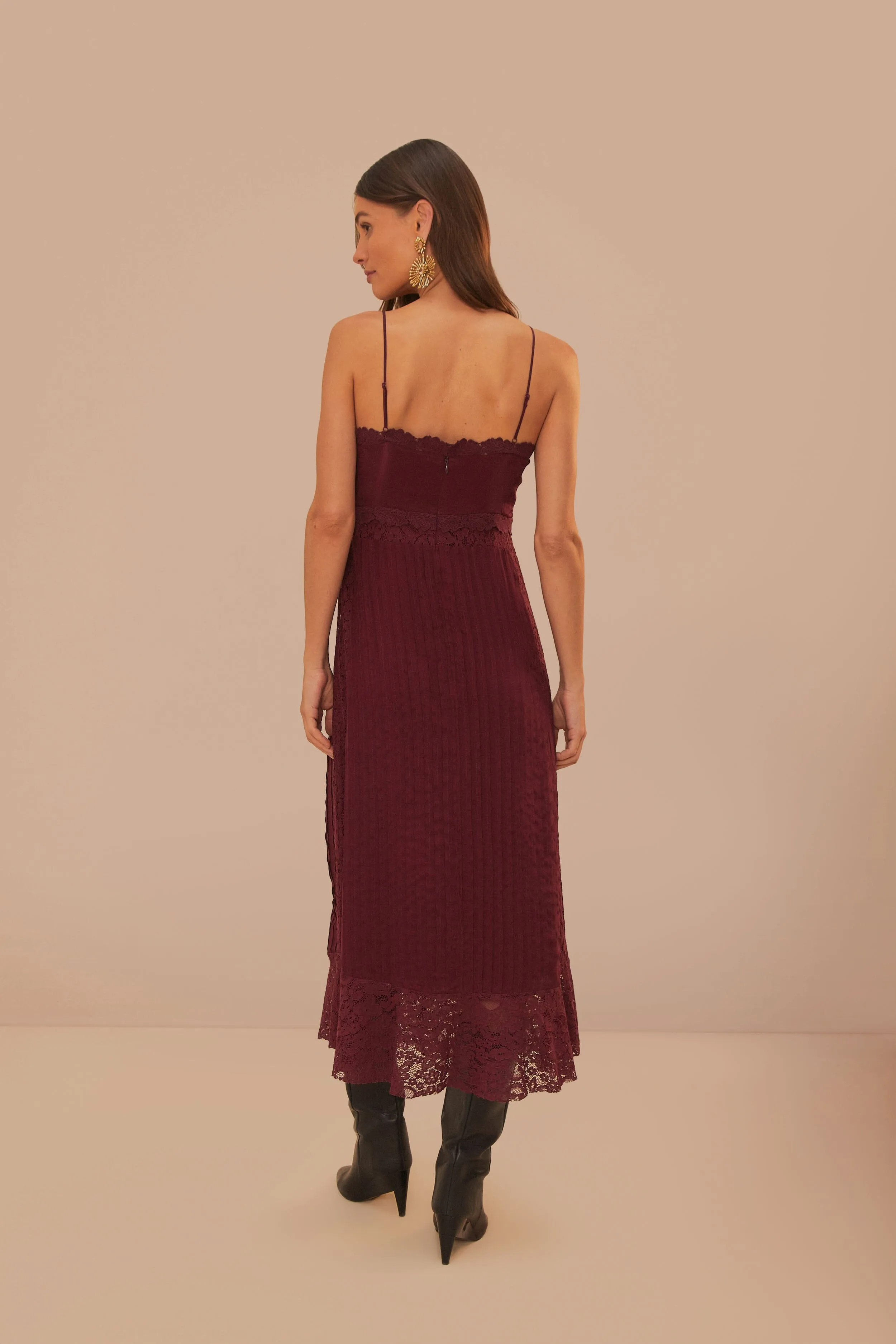 Purple Lace Sleeveless Midi Dress sold by FARM Rio product image thumbnail 5