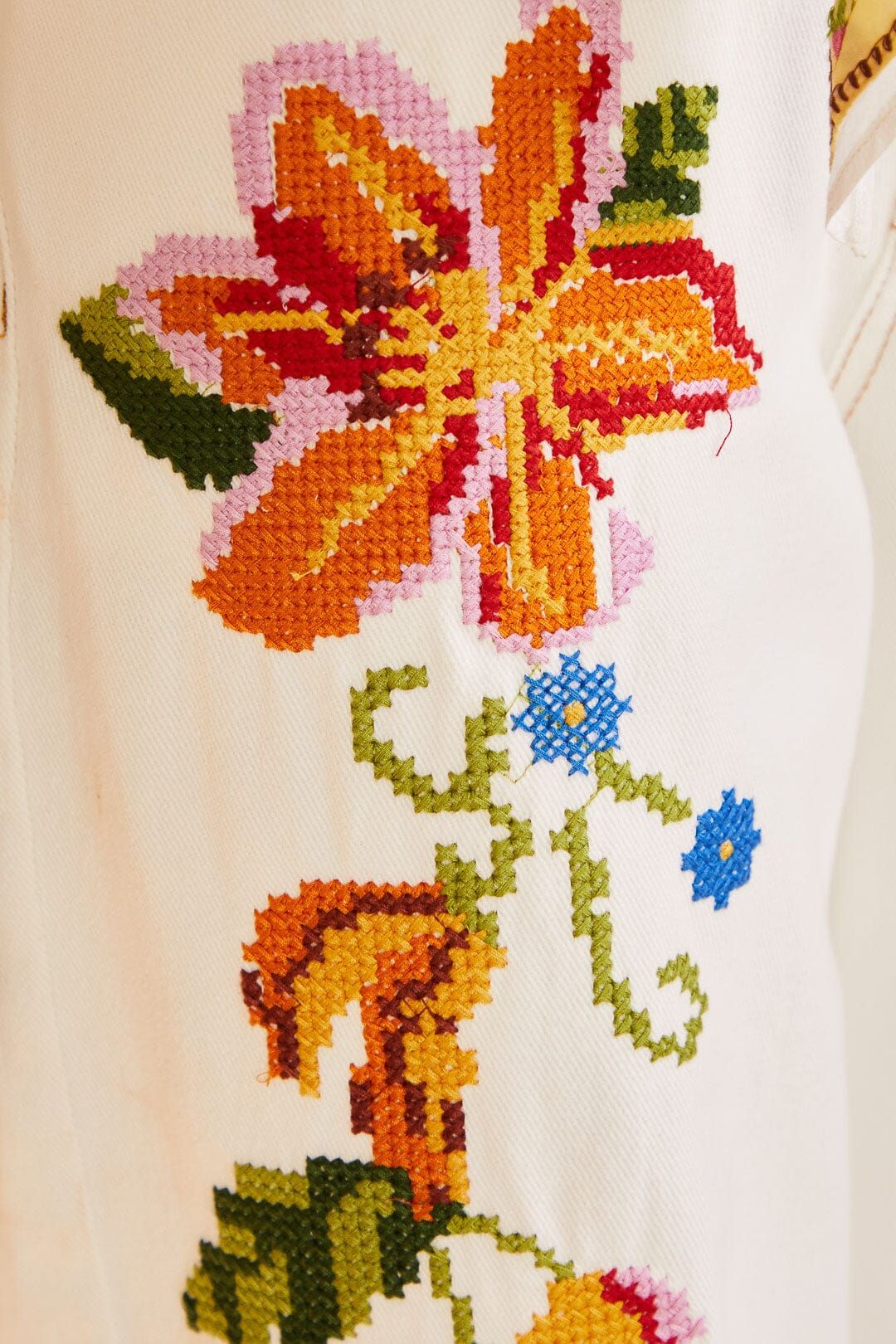 Embroidered Floral Twill Pants sold by FARM Rio product image thumbnail 5