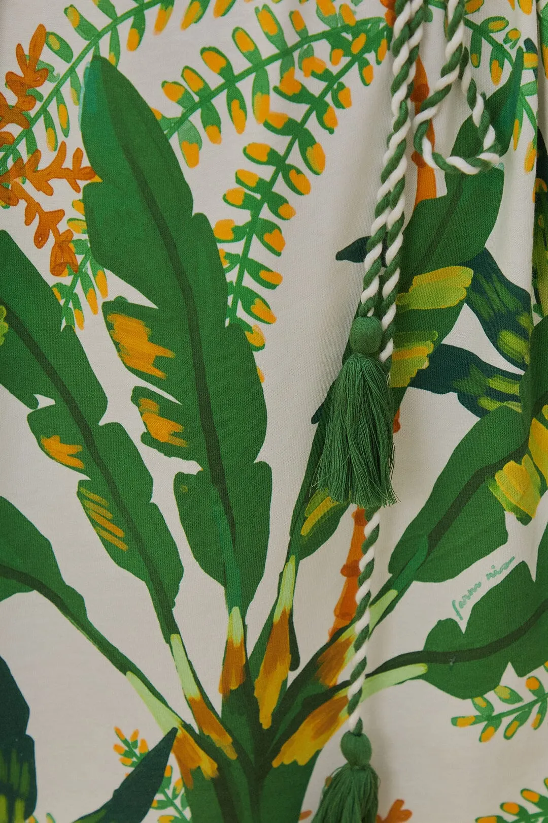 Tropical Forest Off-White T-Shirt Dress sold by FARM Rio product image thumbnail 5