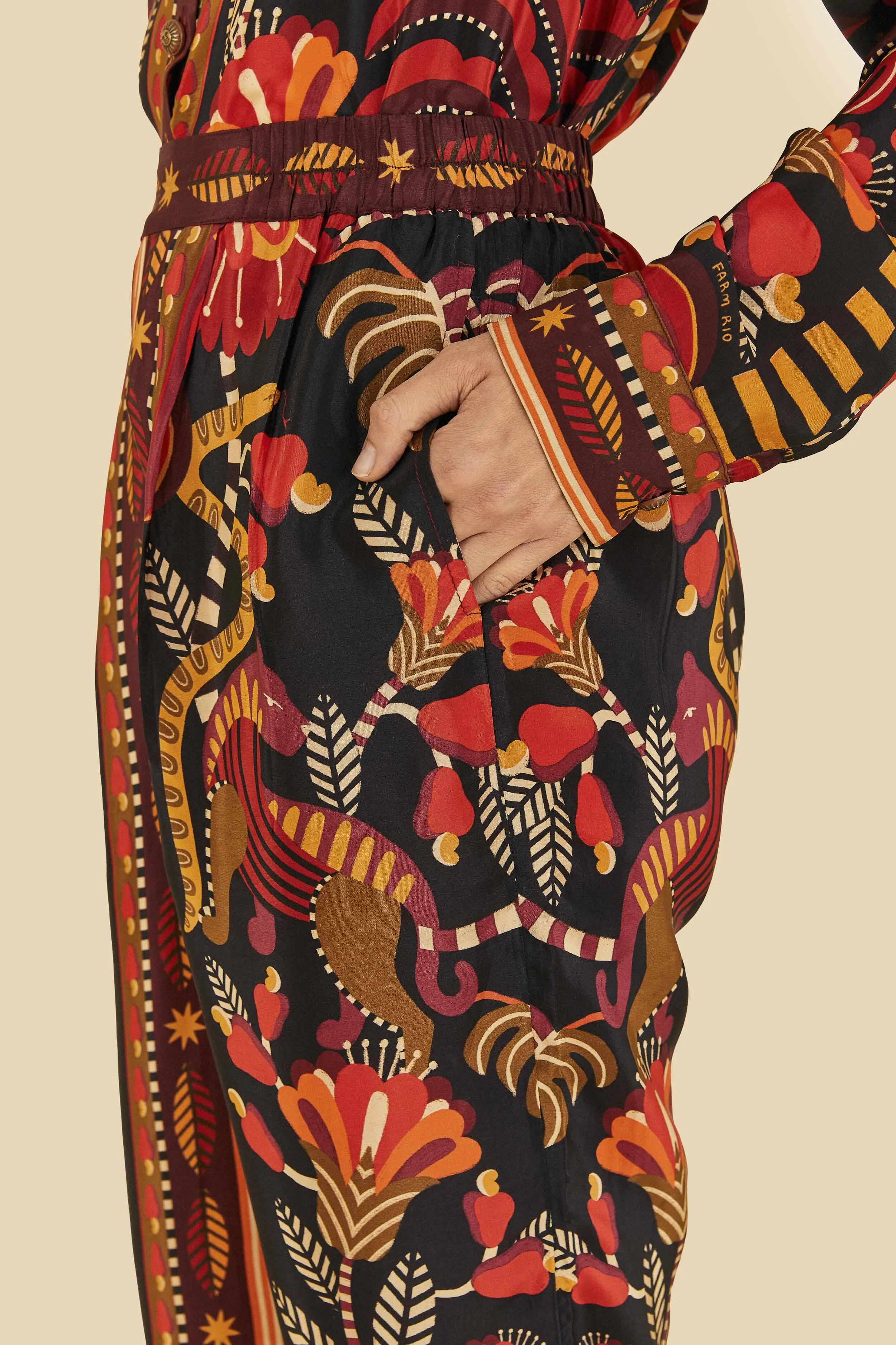 Red Nature Beauty Scarf Pants sold by FARM Rio product image thumbnail 4