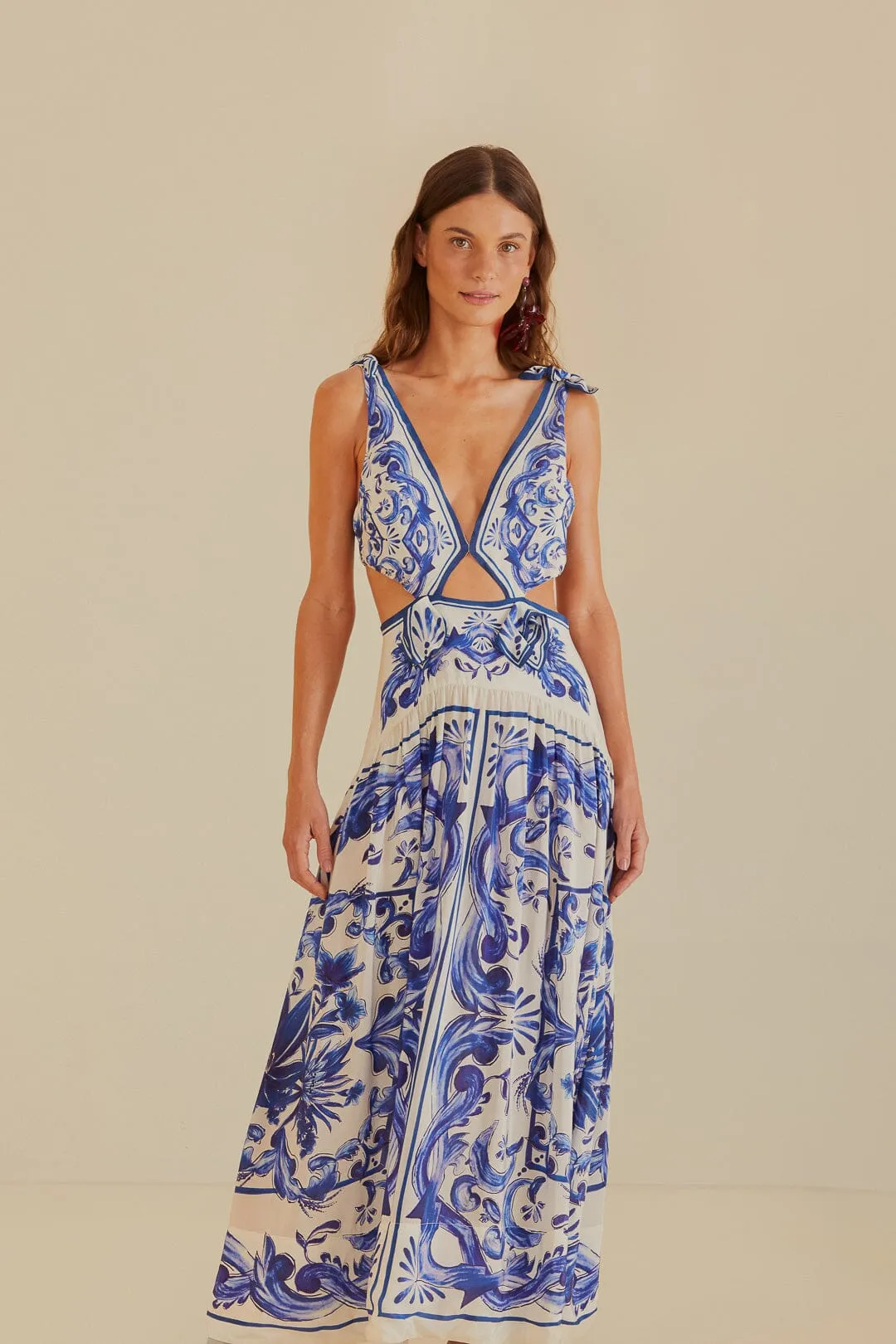 Off-White Garden Tiles Maxi Dress sold by FARM Rio product image thumbnail 2