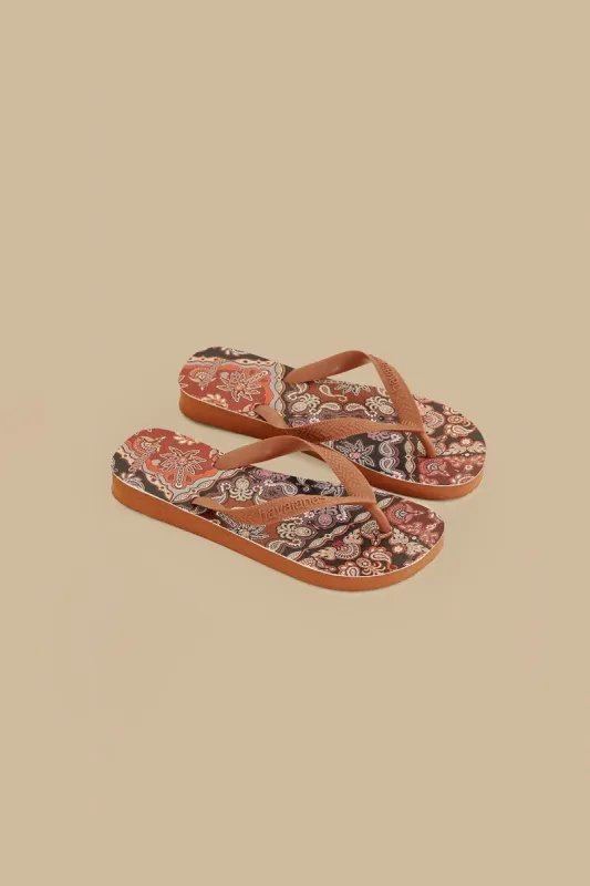 Brown Scarf Havaianas sold by FARM Rio