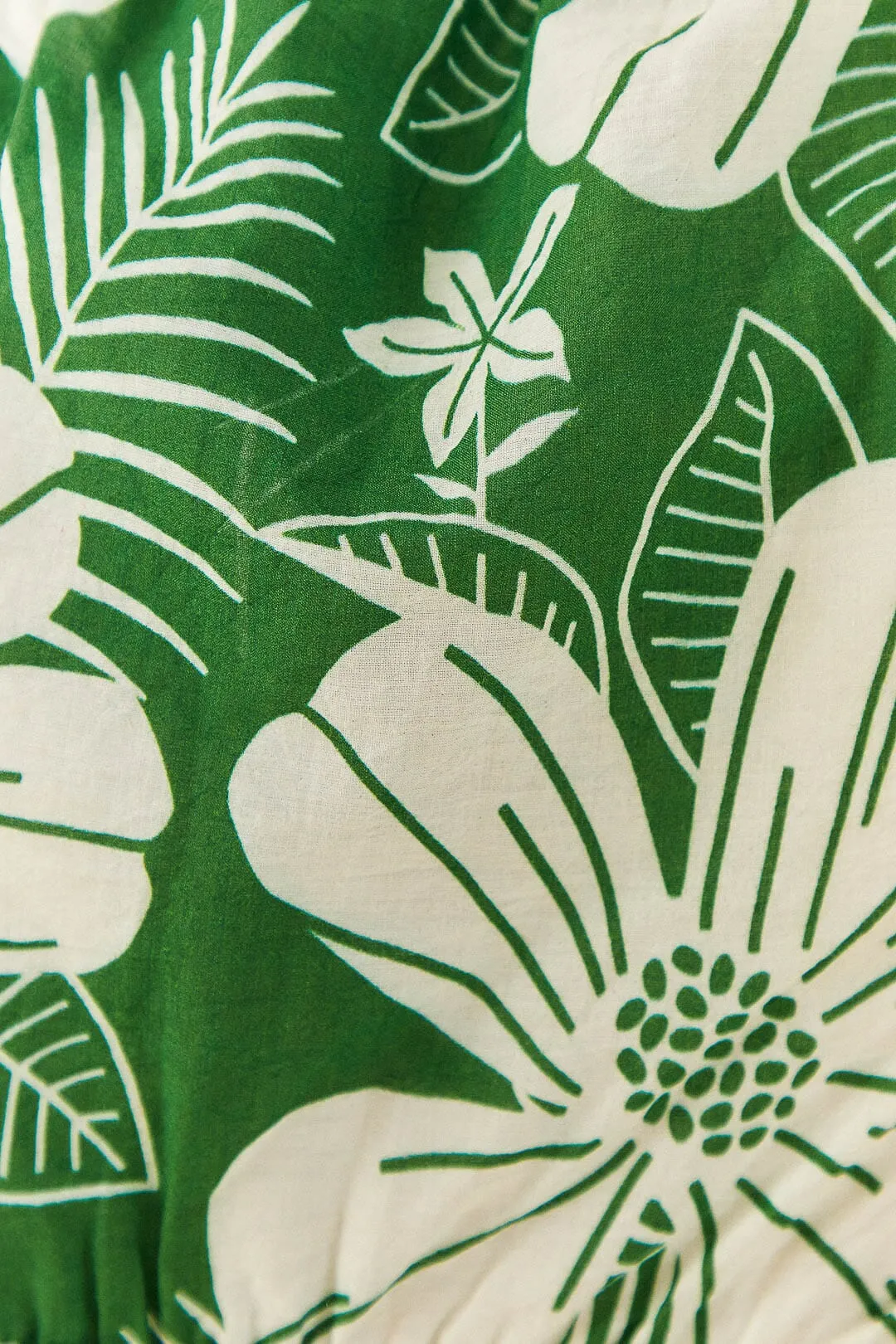 Off-White Macaw Elegance Crop Top sold by FARM Rio product image thumbnail 4