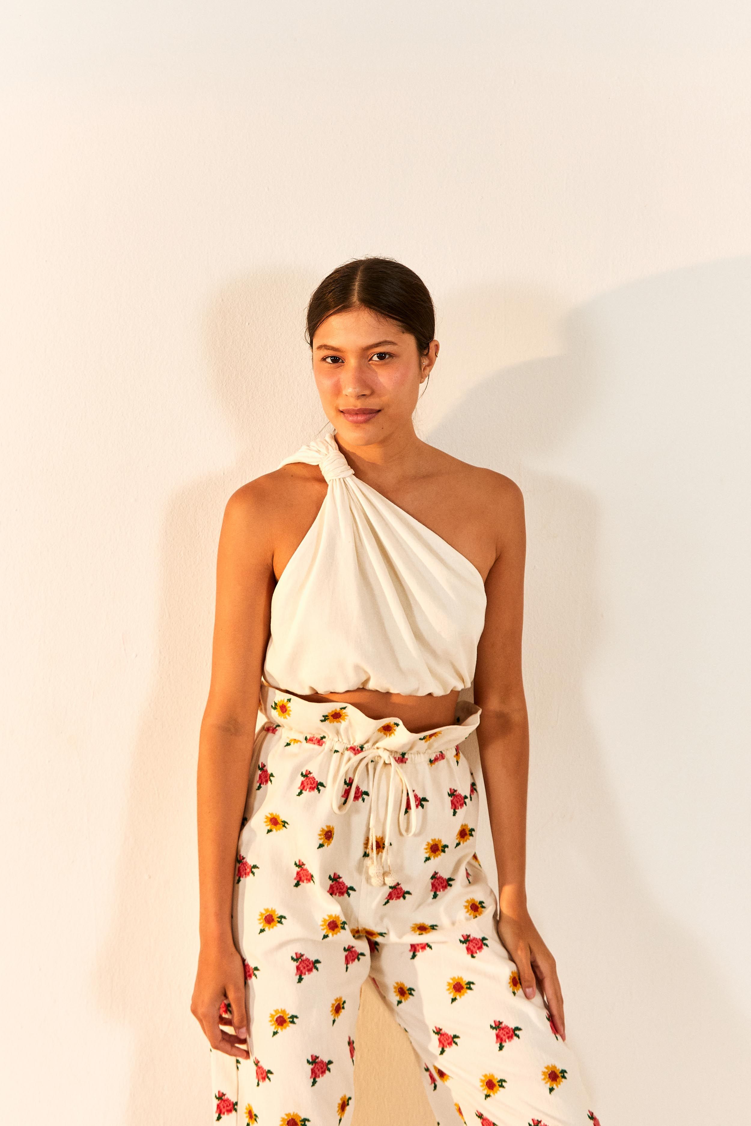 トップス Nana ribbon oneshoulder tops Off-White One Shoulder Knot Top | Parallel