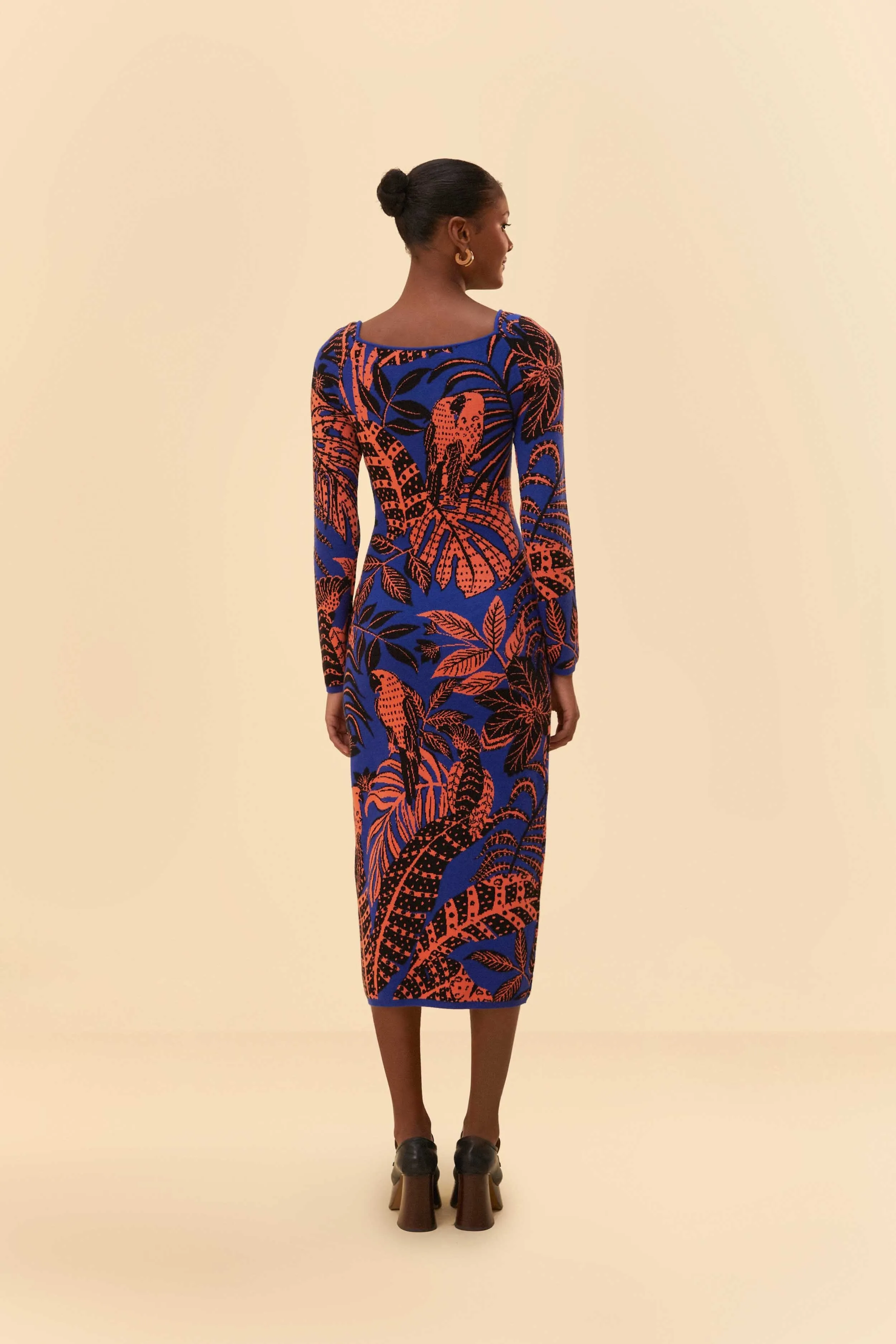 Blue Tropical Gold Long Sleeve Dress sold by FARM Rio product image thumbnail 4