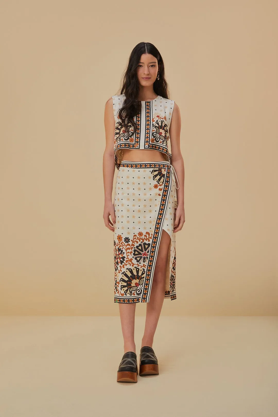 Flower Fan Tapestry Off-White Cropped sold by FARM Rio product image thumbnail 2