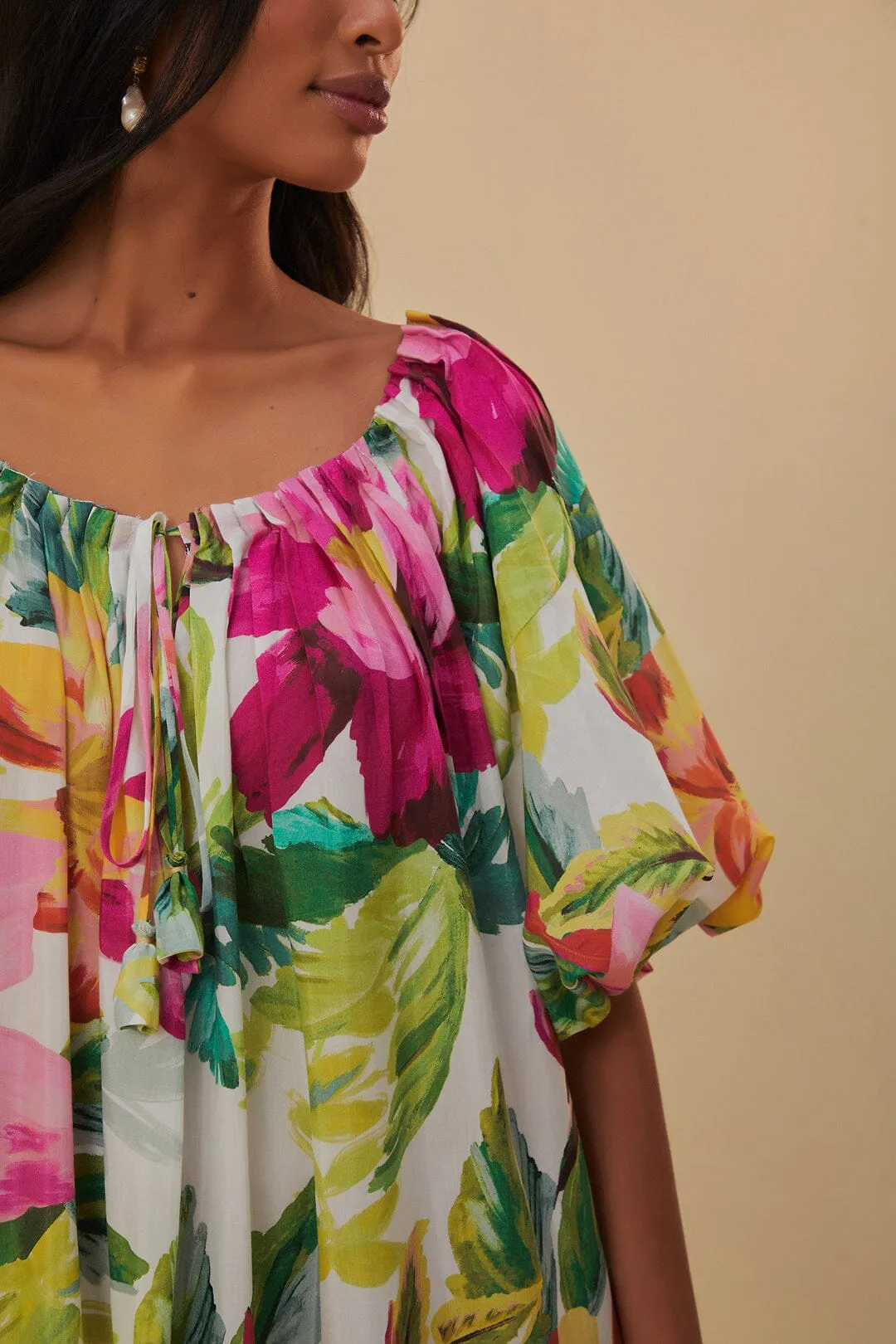 Off-White Painted Flowers Maxi Dress sold by FARM Rio product image thumbnail 5