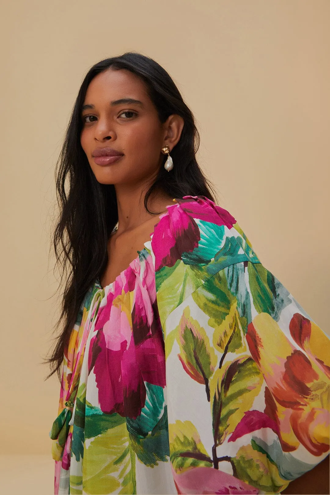 Off-White Painted Flowers Maxi Dress sold by FARM Rio product image thumbnail 3