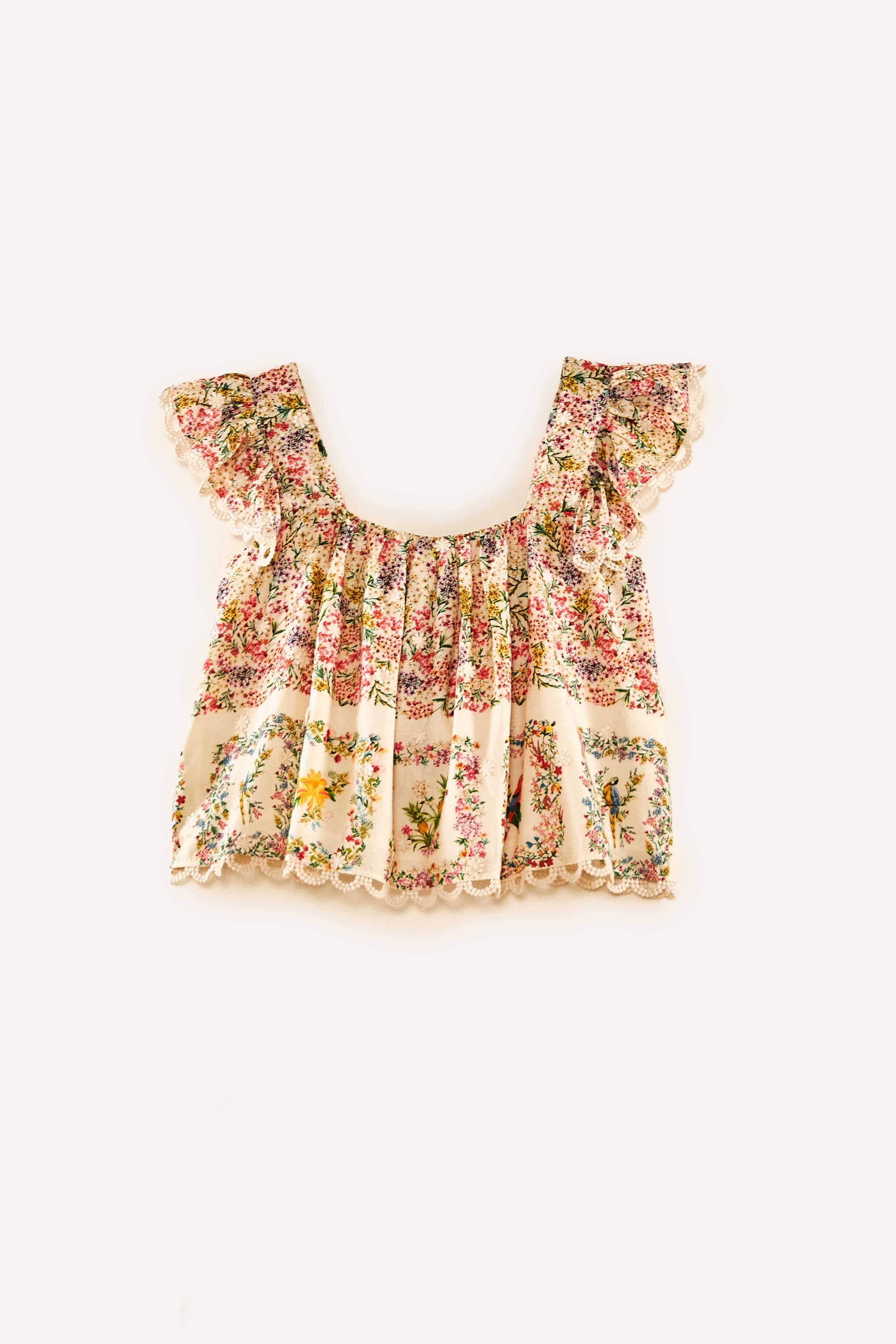 DELICATE FOREST SCARVES BLOUSE sold by FARM Rio product image thumbnail 6