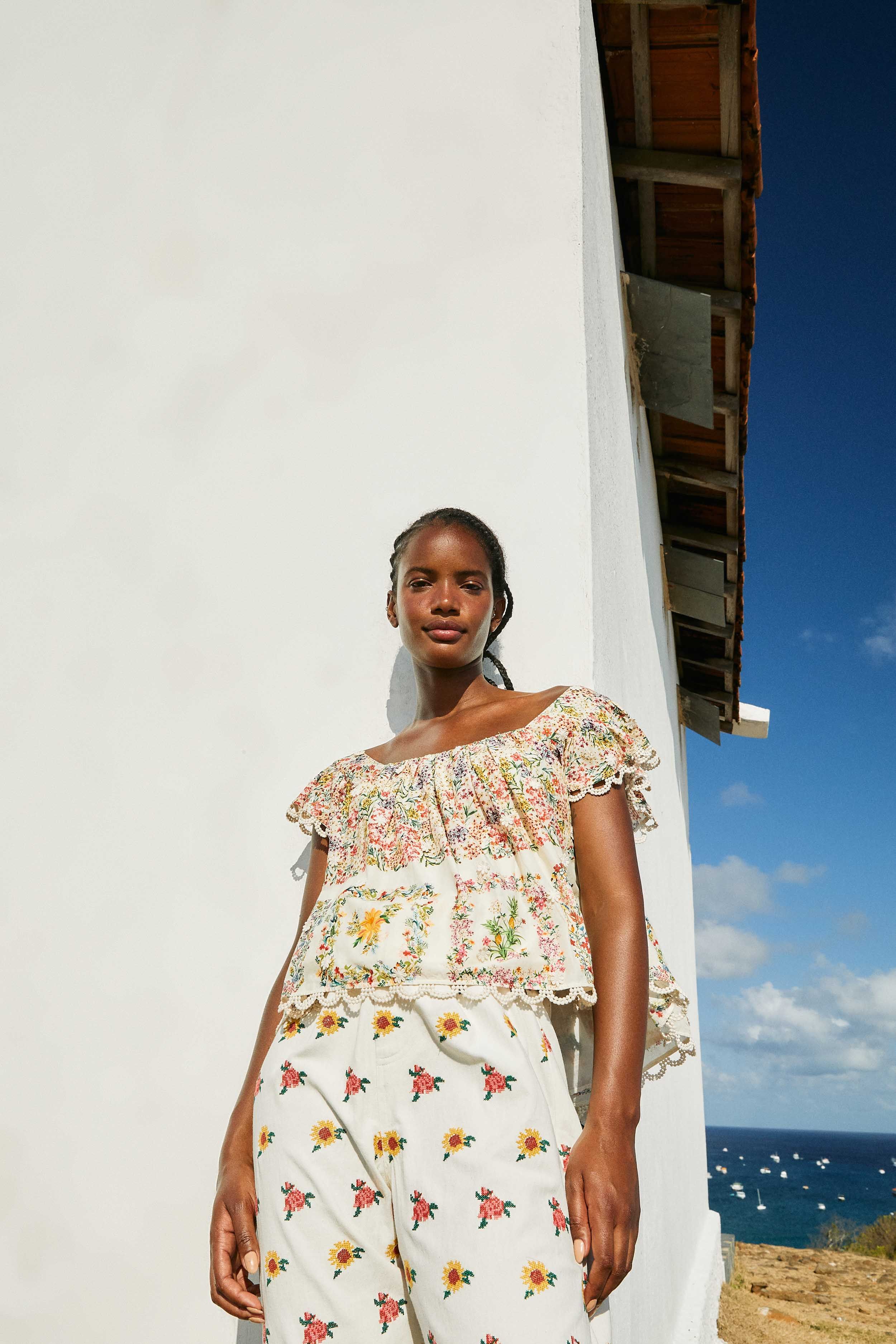 DELICATE FOREST SCARVES BLOUSE sold by FARM Rio