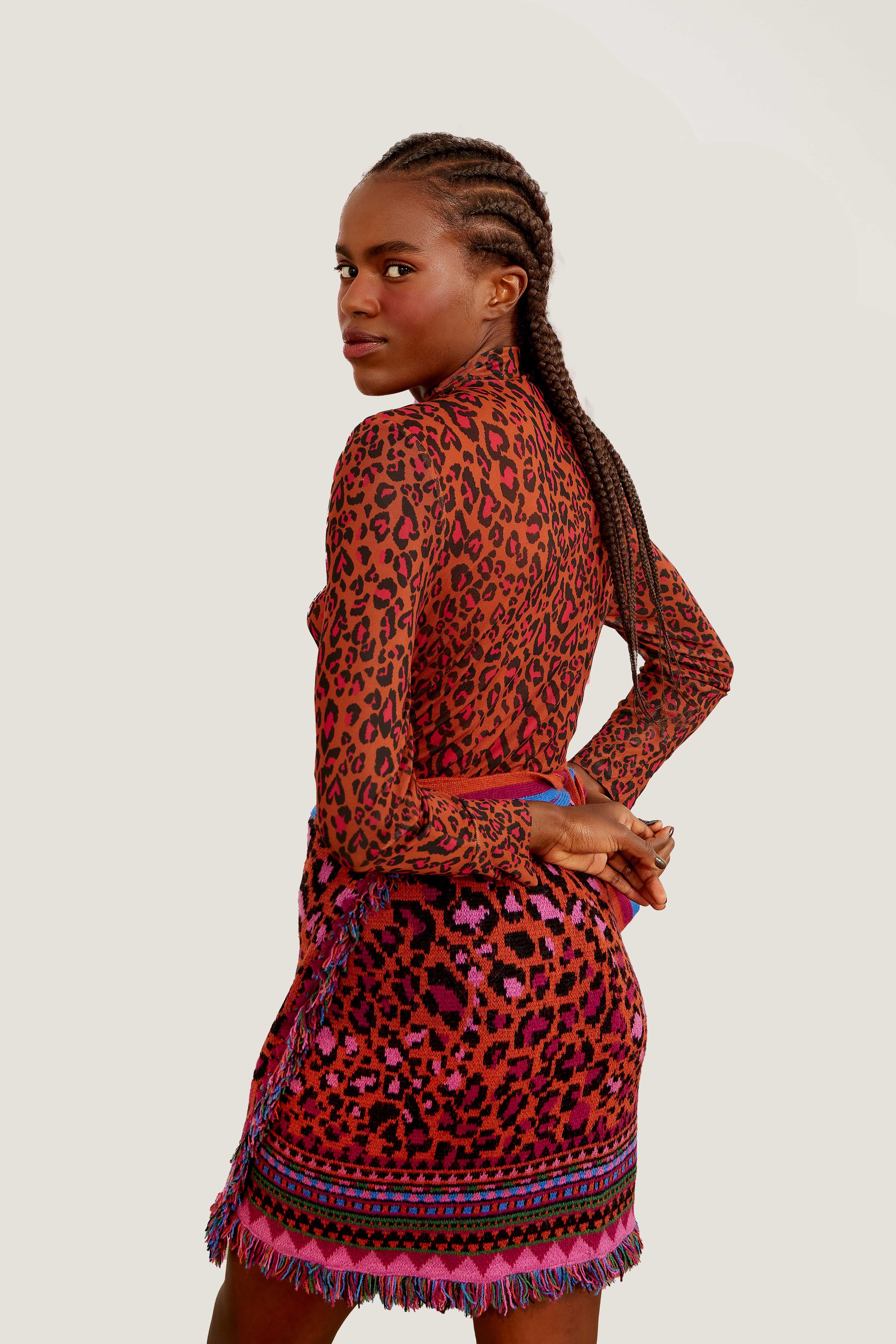LEOPARD POP CARAMEL TULLE BLOUSE sold by FARM Rio product image thumbnail 3