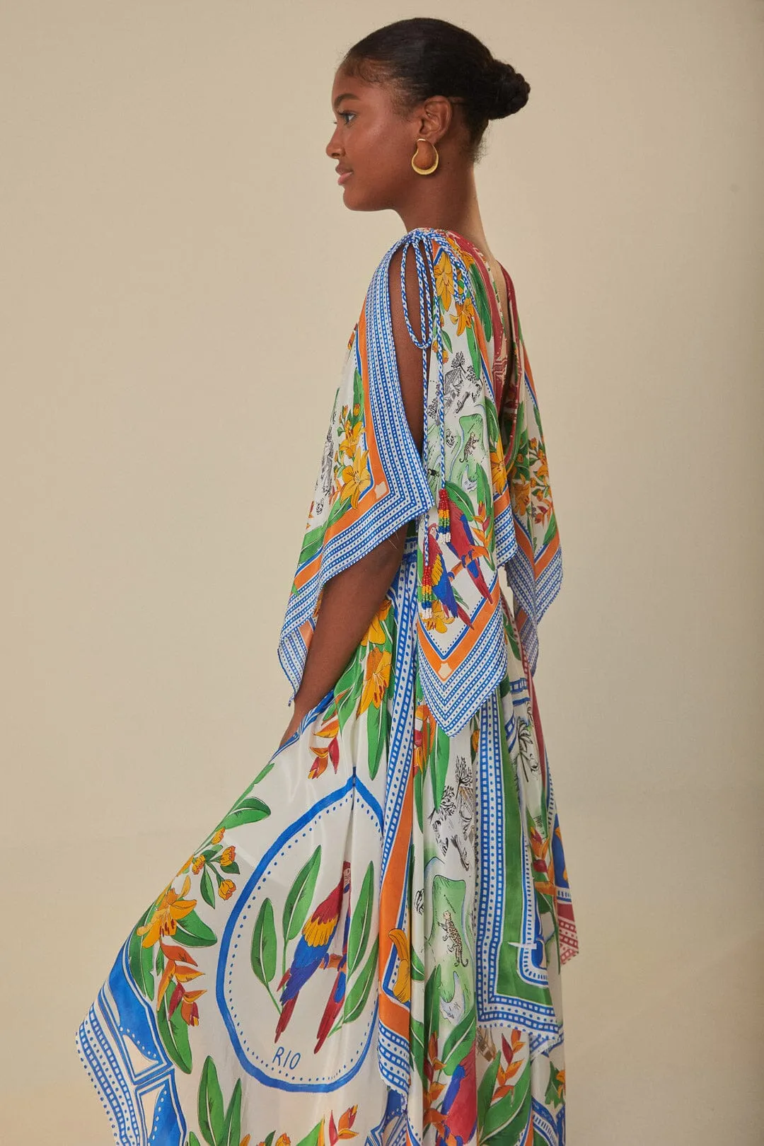 Off-White Tropical Destination Kimono Sleeve Midi Dress sold by FARM Rio product image thumbnail 3