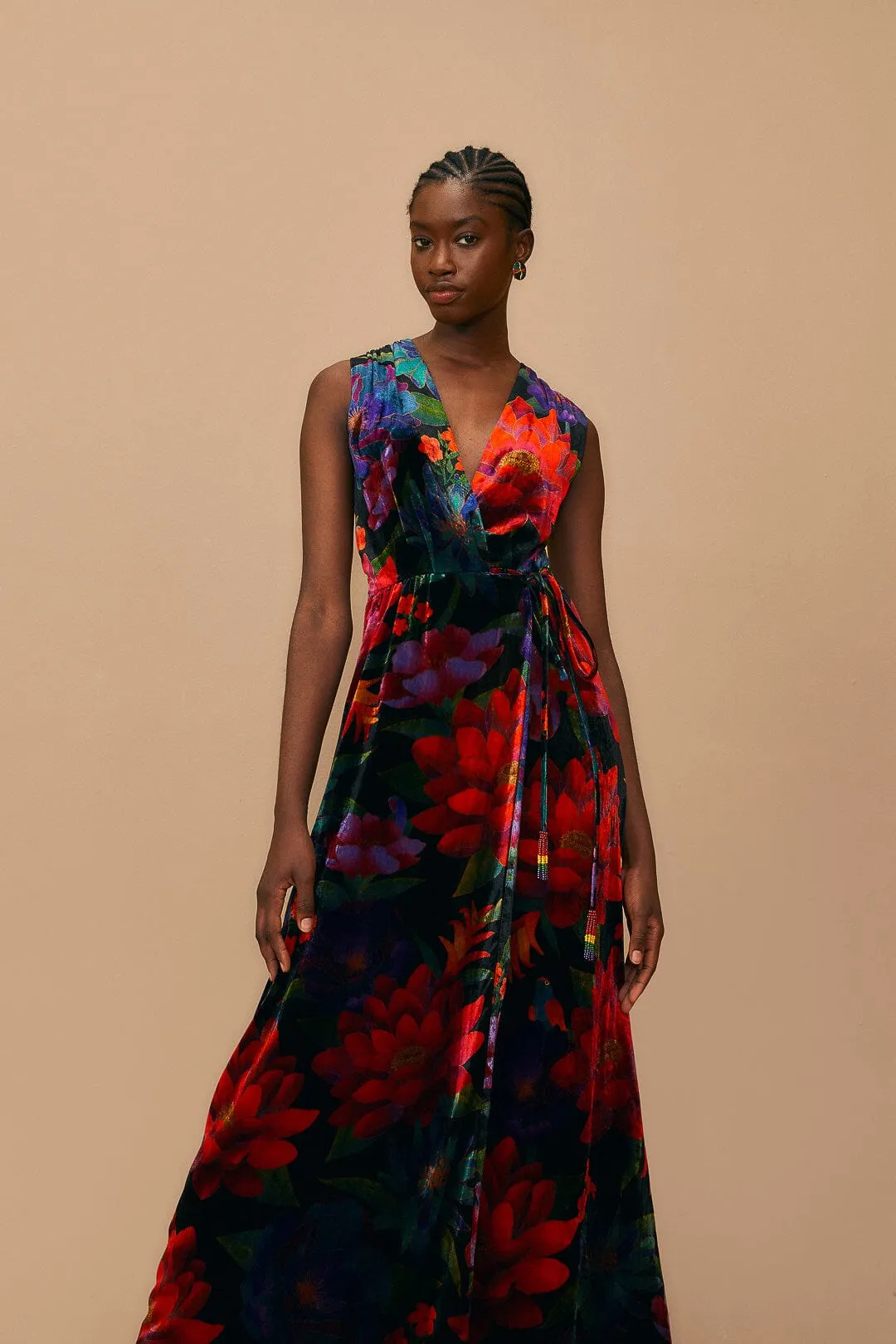 Black Flower Season Maxi Wrap Dress sold by FARM Rio product image thumbnail 2