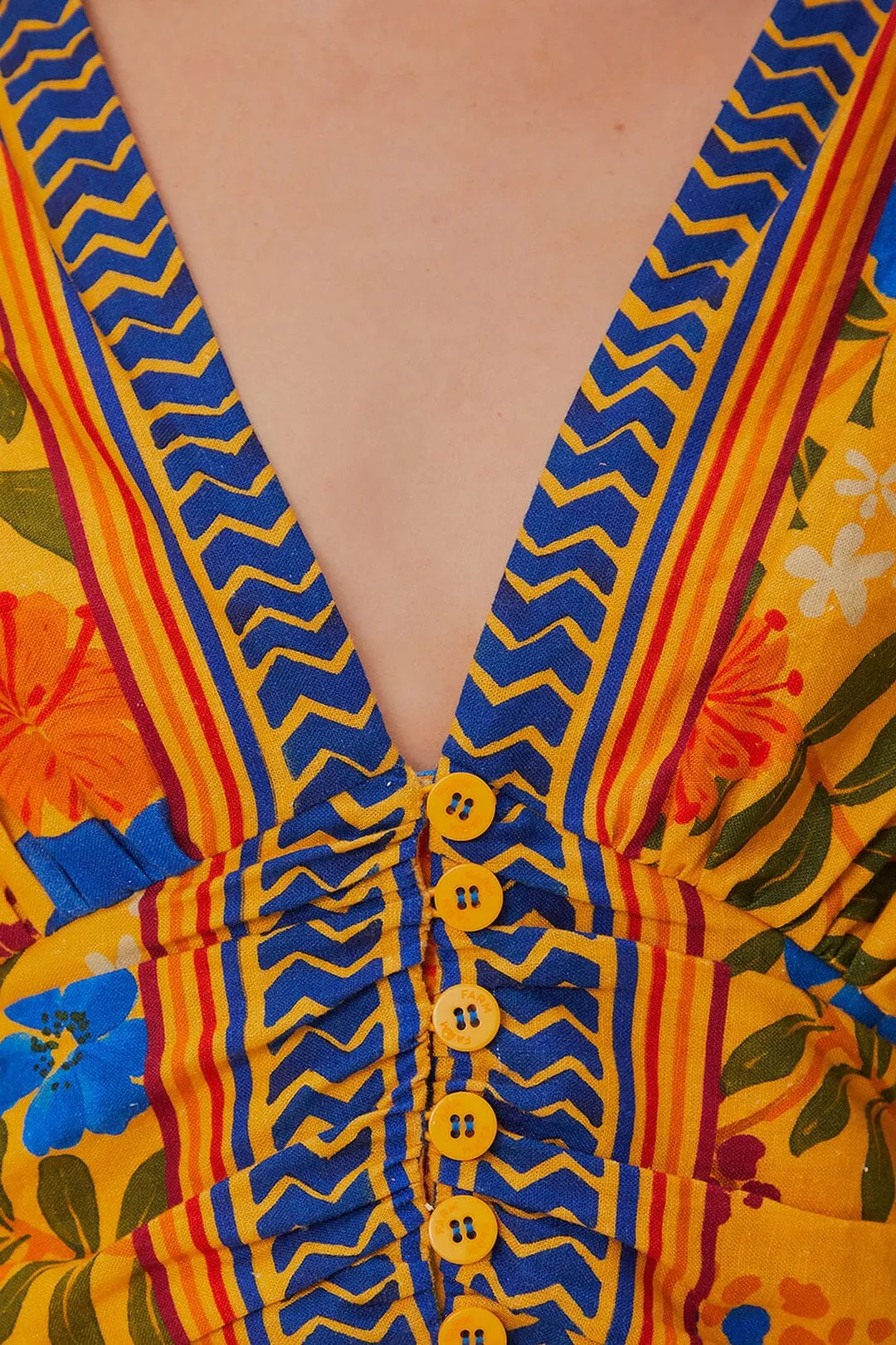 Yellow Floral Yard Lenzing™ Ecovero™ Euroflax™ Crop Top sold by FARM Rio product image thumbnail 5