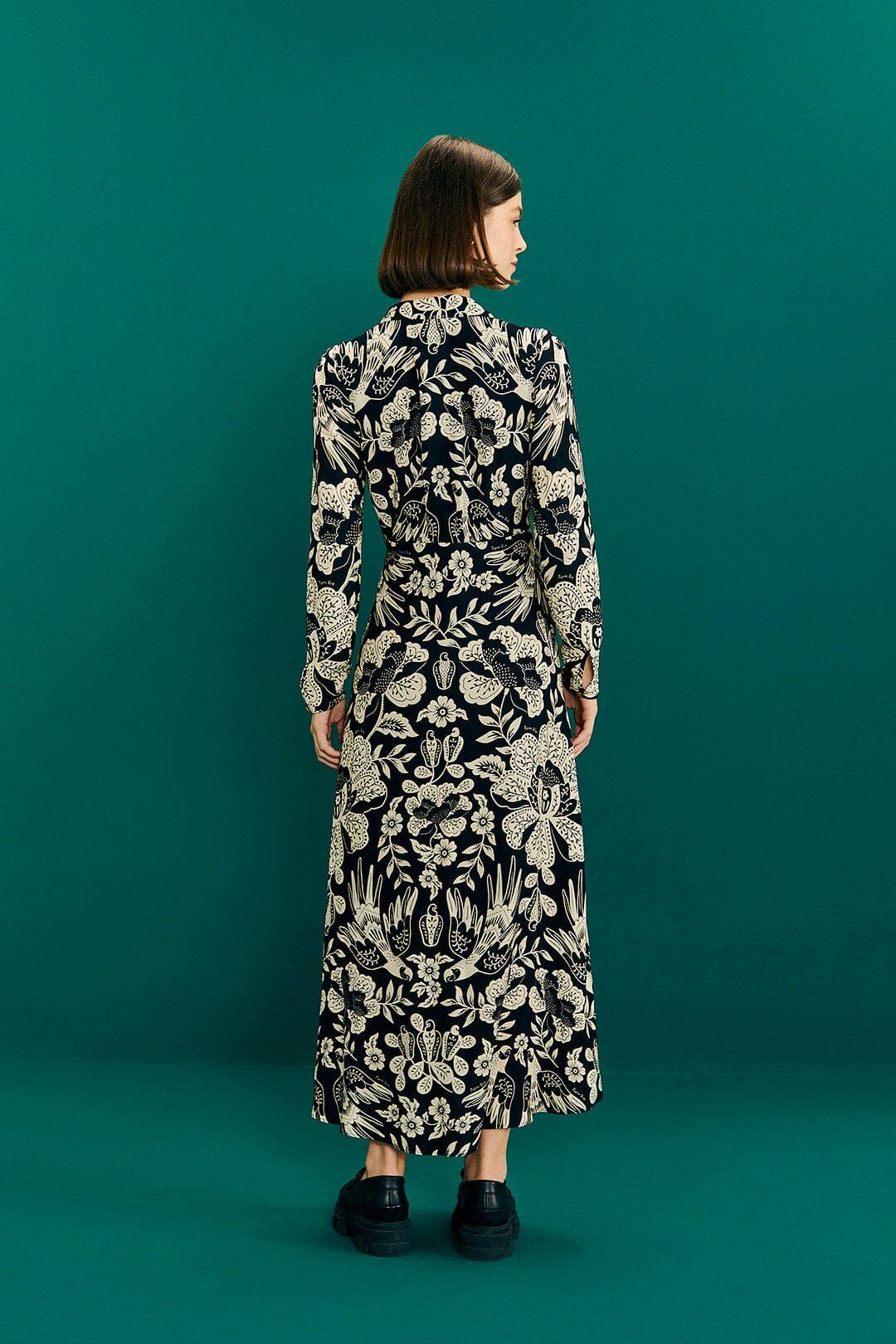 Graphic Floral Black Maxi Dress sold by FARM Rio product image thumbnail 4