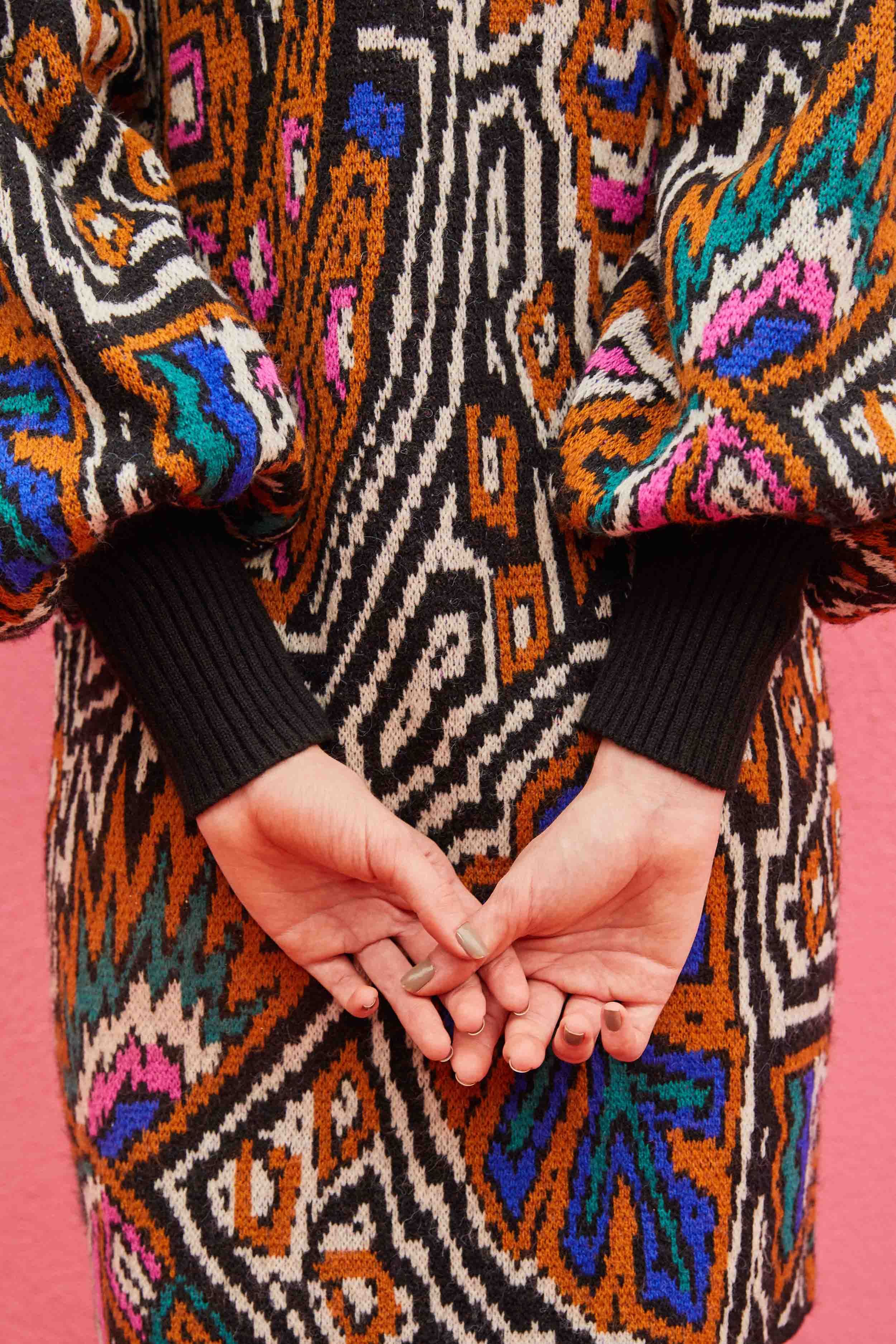 CARAMEL TROPICAL STRIPES SWEATER DRESS sold by FARM Rio product image thumbnail 3