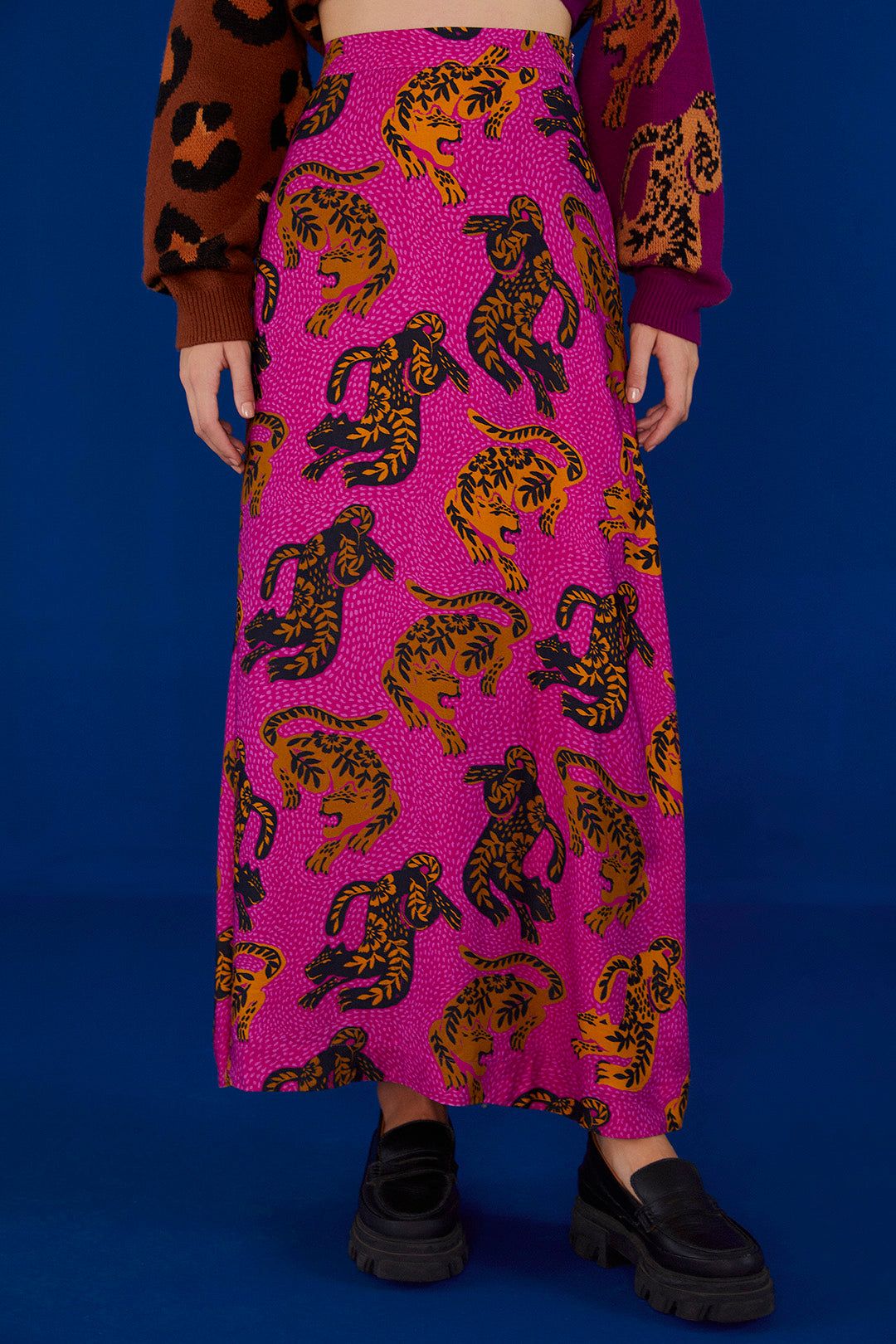 Pink Wild Leopards Lenzing™ Ecovero™ Viscose Maxi Skirt sold by FARM Rio product image thumbnail 2