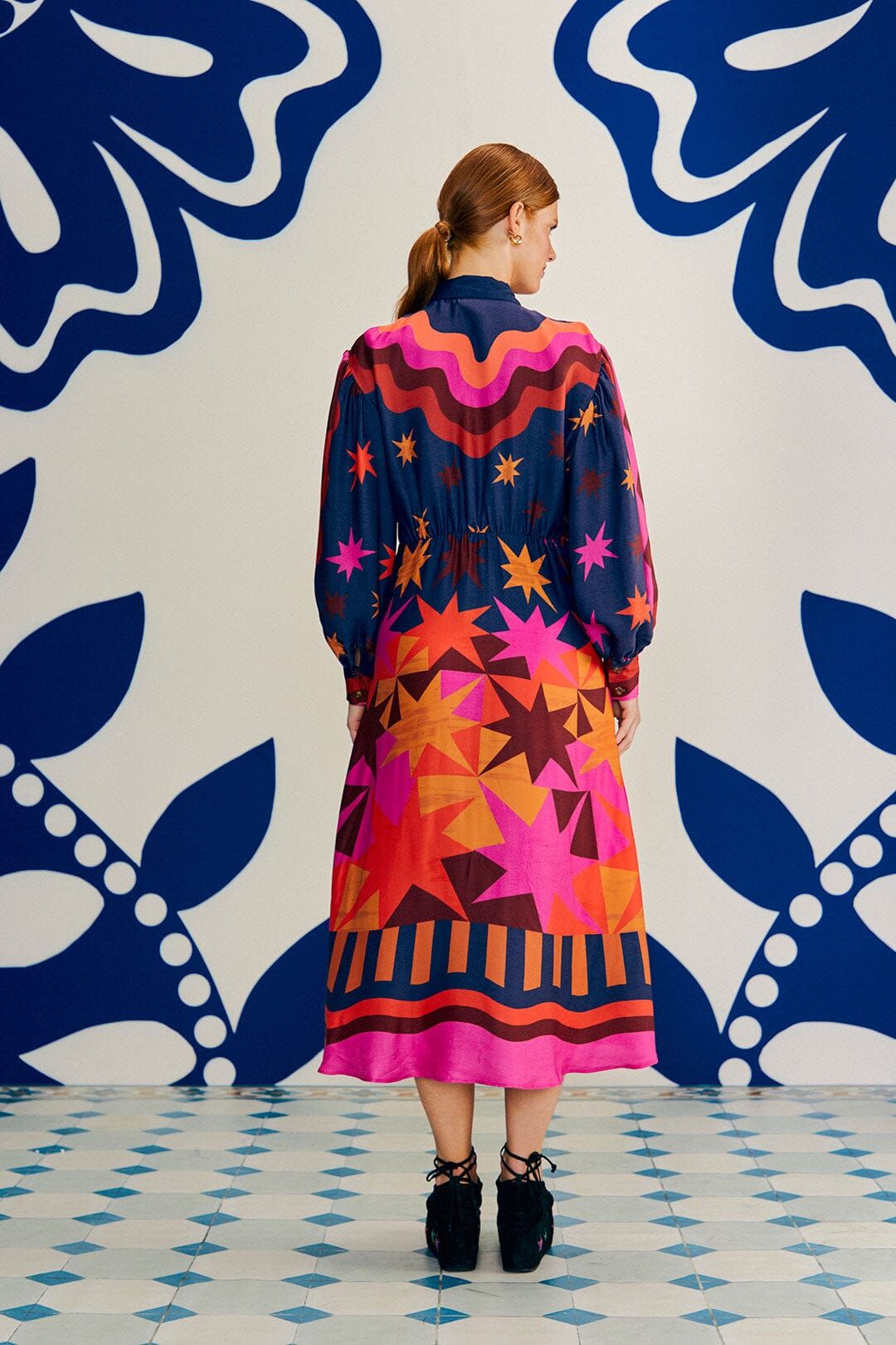 Graphic Scarves Lenzing™ Ecovero™ Viscose Midi Dress sold by FARM Rio product image thumbnail 2