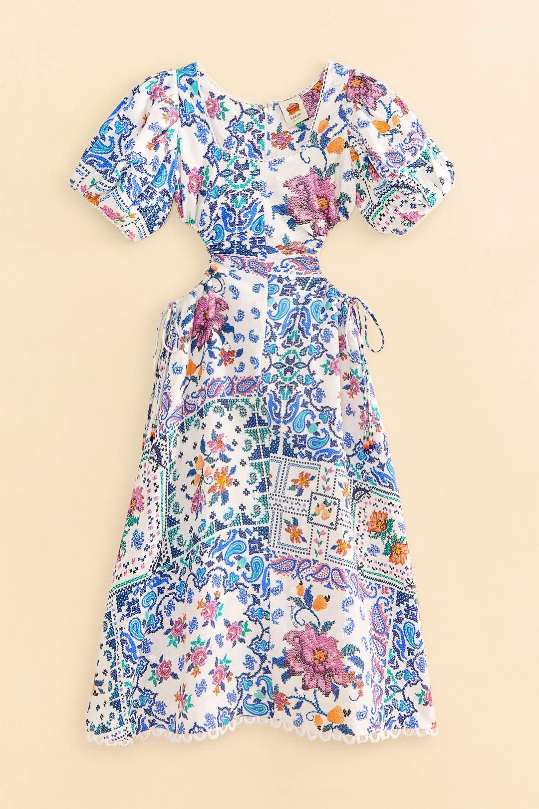 Off-White Romantic Bandanas Midi Dress sold by FARM Rio product image thumbnail 5