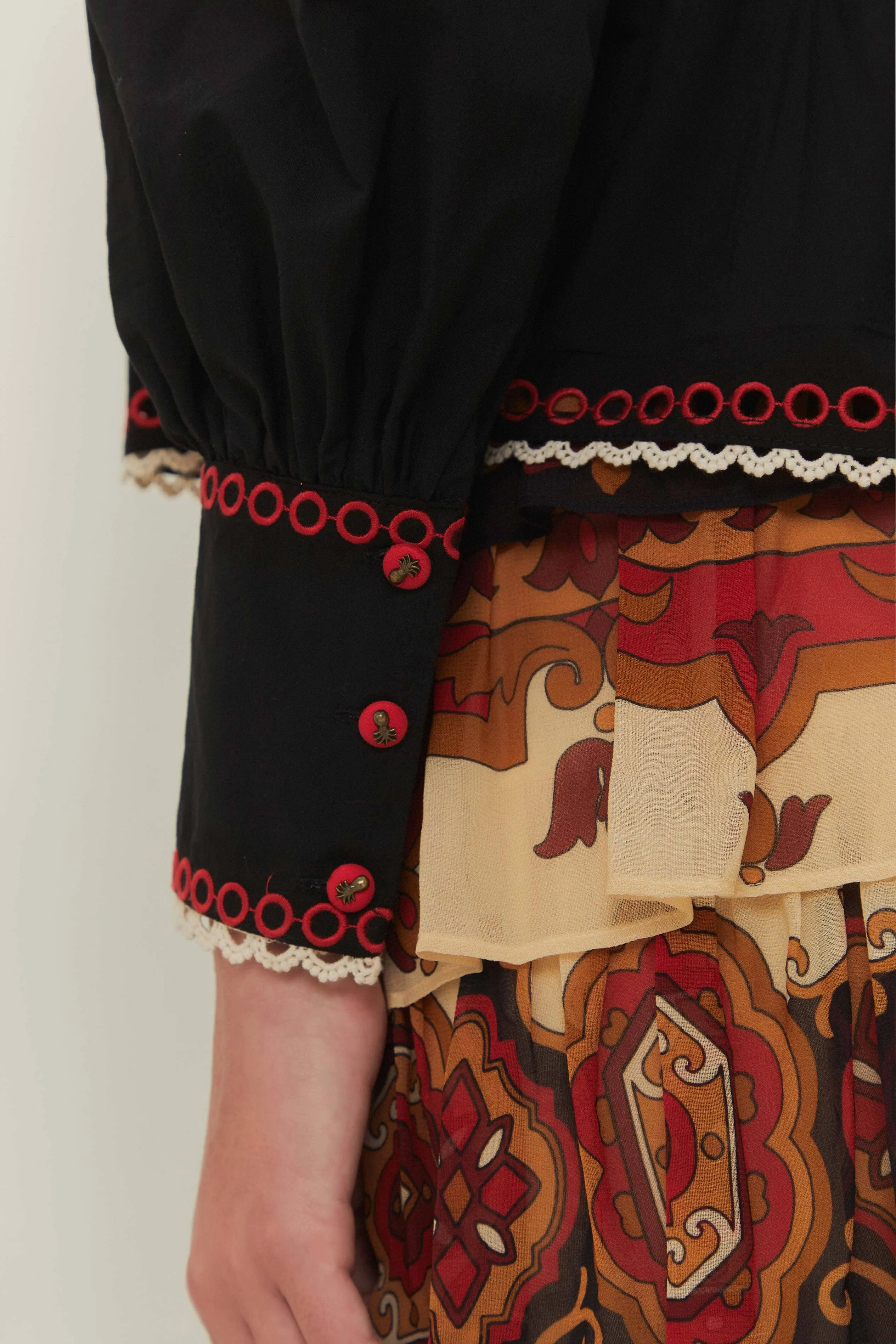 Black Cashew Mandala Richilieu Blouse sold by FARM Rio product image thumbnail 5