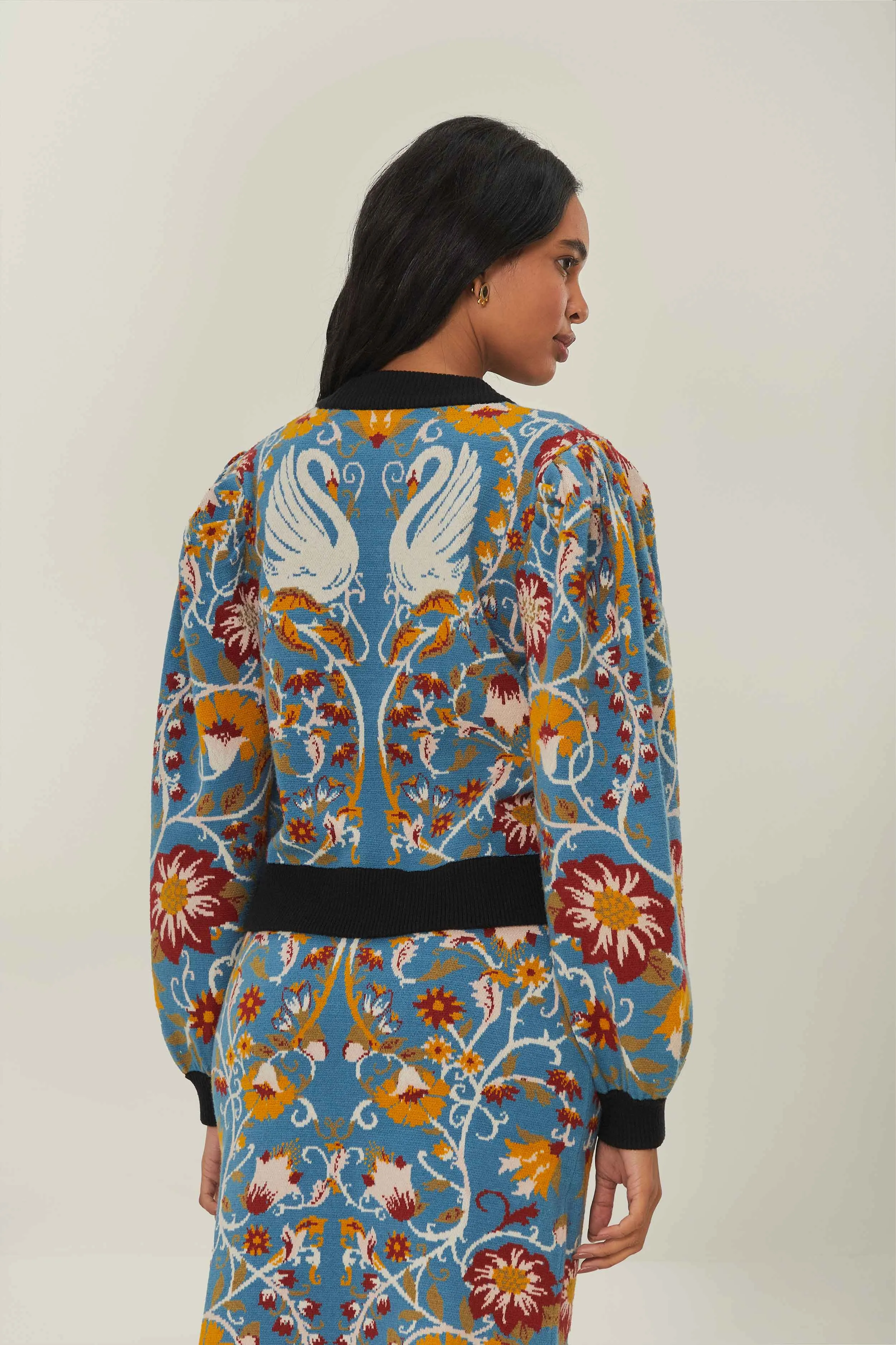 Flowing Beauty Knit Blouse sold by FARM Rio product image thumbnail 3