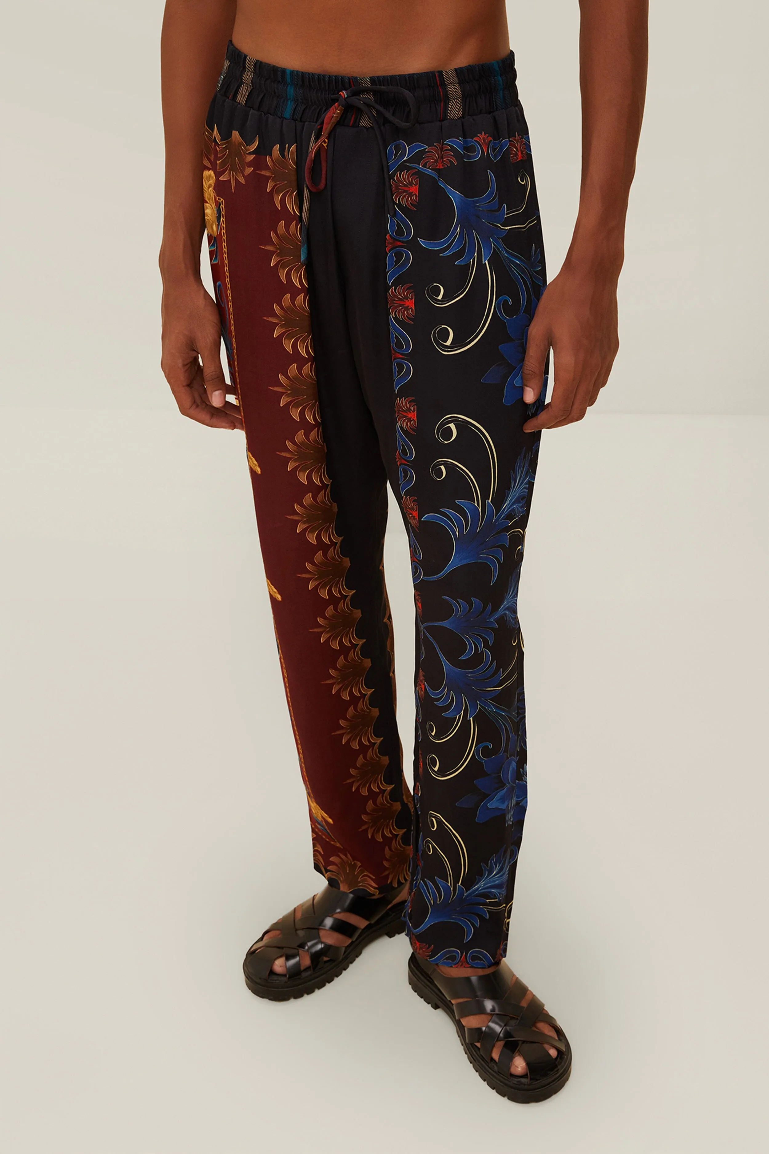 Black Mixed Arabesque Scarves Pants sold by FARM Rio product image thumbnail 2