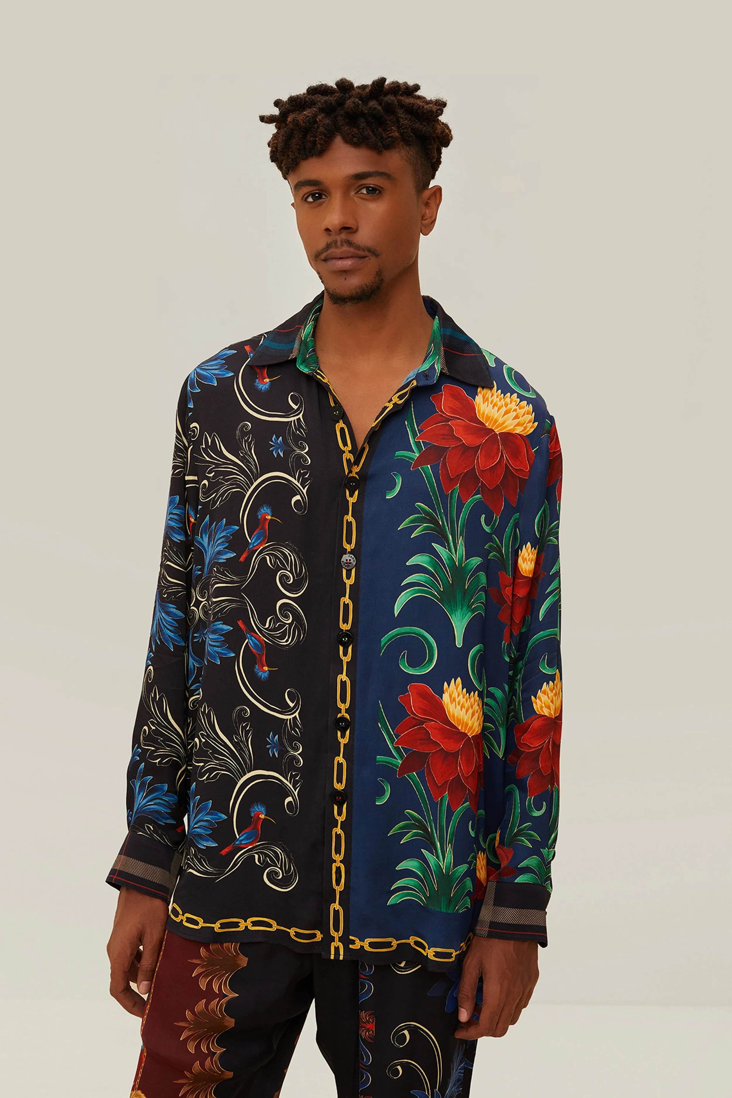 Black Mixed Arabesque Scarves Shirt sold by FARM Rio product image thumbnail 2