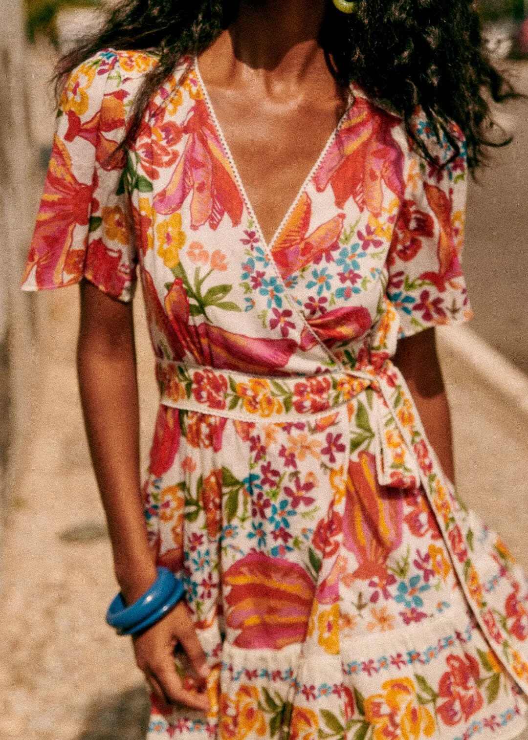 Spring Bananas Off-White Kalhila Mini Dress sold by FARM Rio product image thumbnail 2