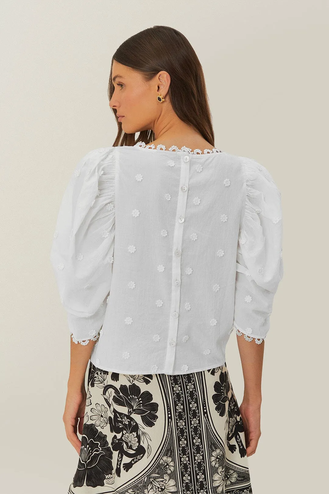 Off-White 3D Flowers Blouse sold by FARM Rio product image thumbnail 5