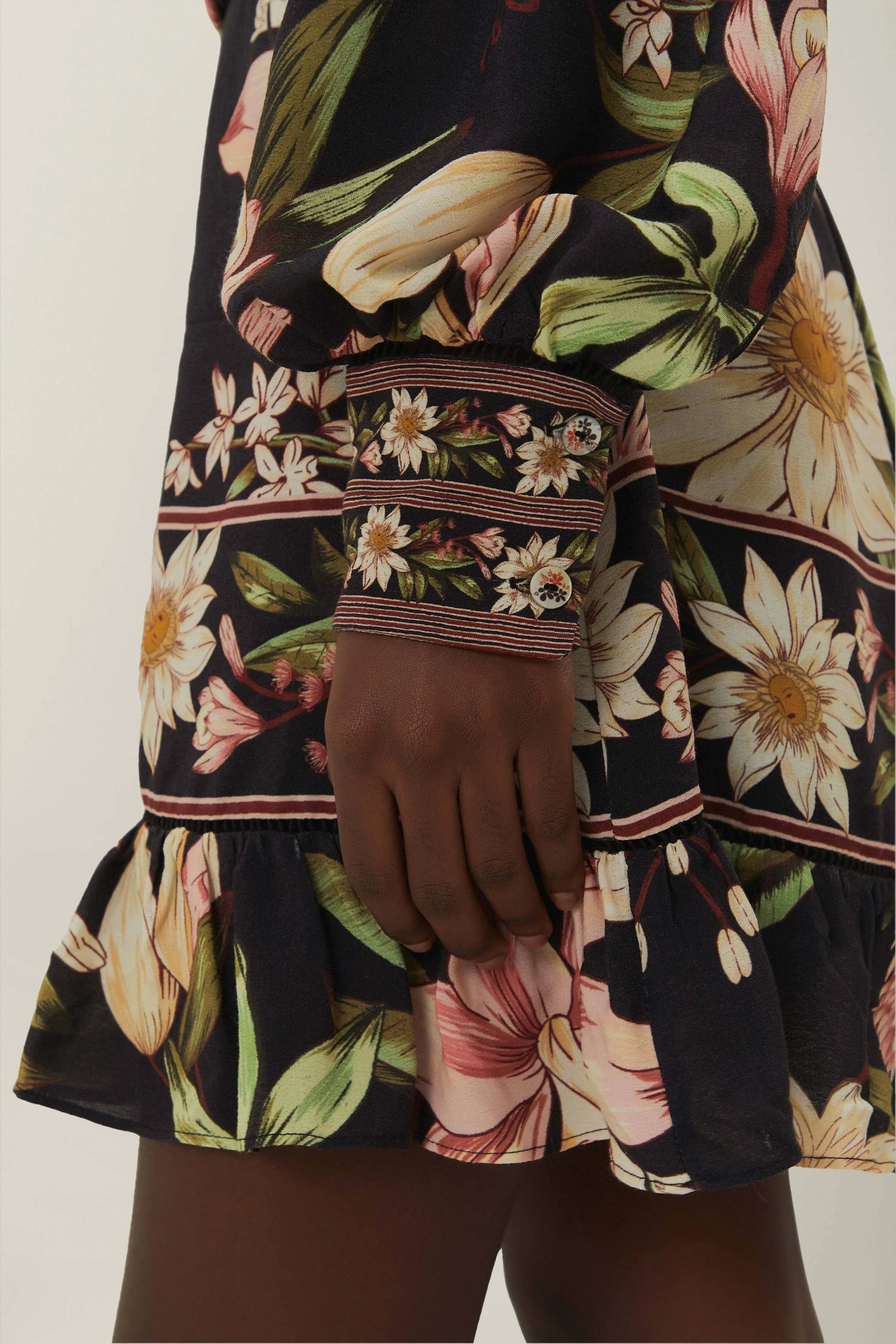 Black Surreal Flowers Long Sleeve Mini Dress sold by FARM Rio product image thumbnail 5