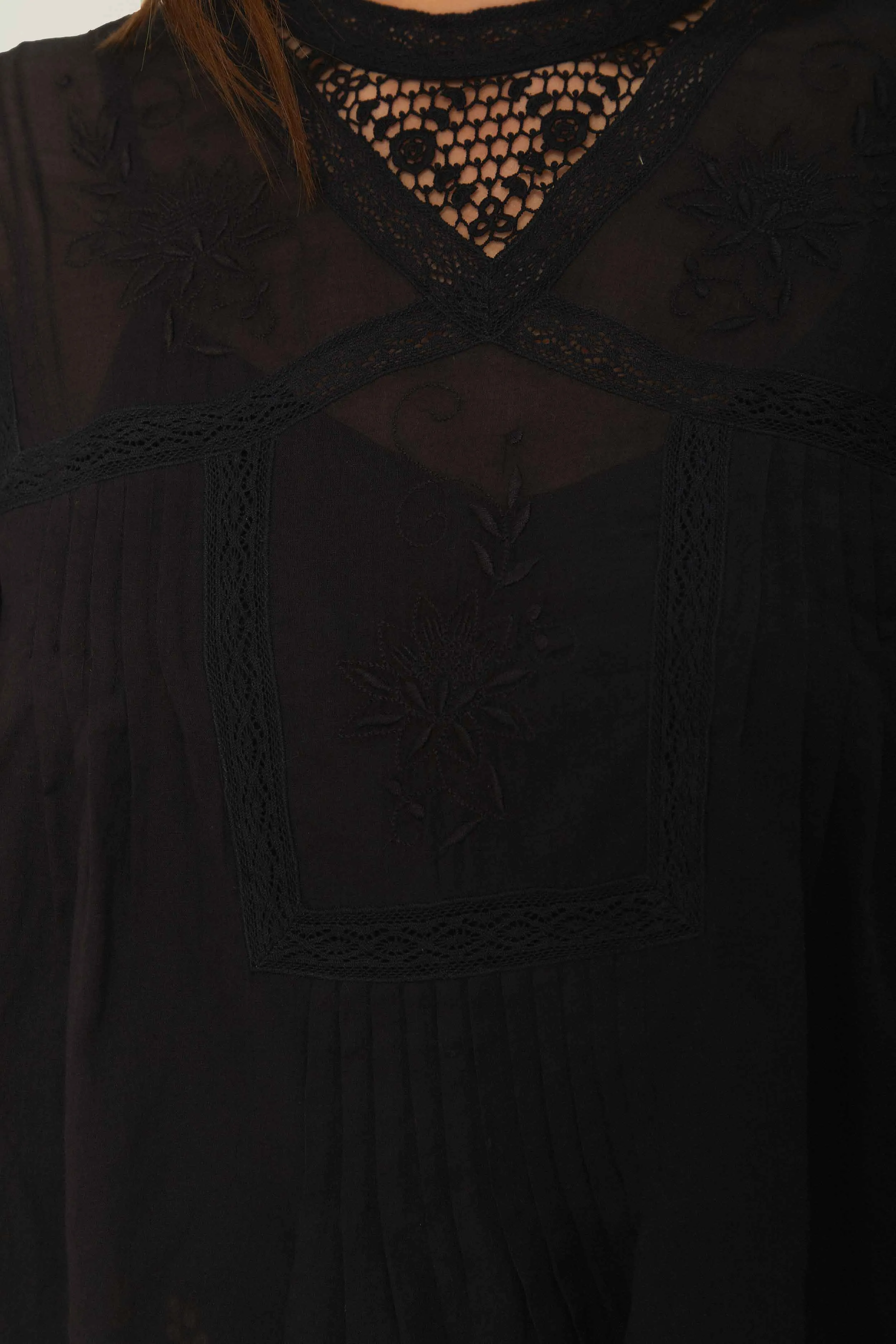 Black Short Sleeve Collar Blouse sold by FARM Rio product image thumbnail 5