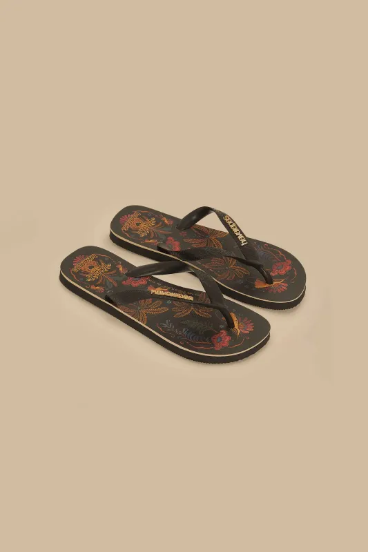Classic Nature Havaianas sold by FARM Rio