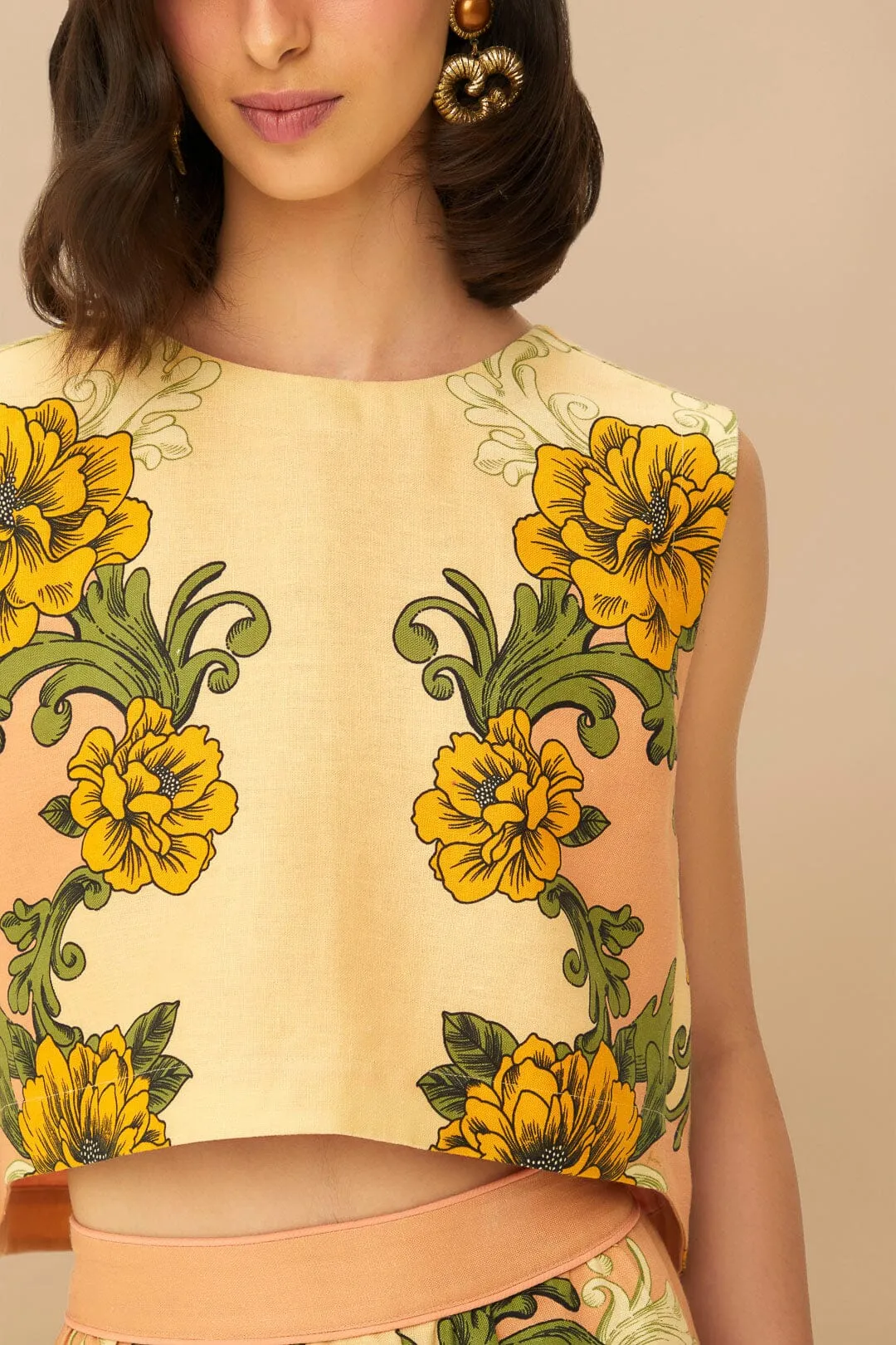 Cream Delicate Flower Arabesques Euroflax™ Premium Linen Crop Top sold by FARM Rio product image thumbnail 3