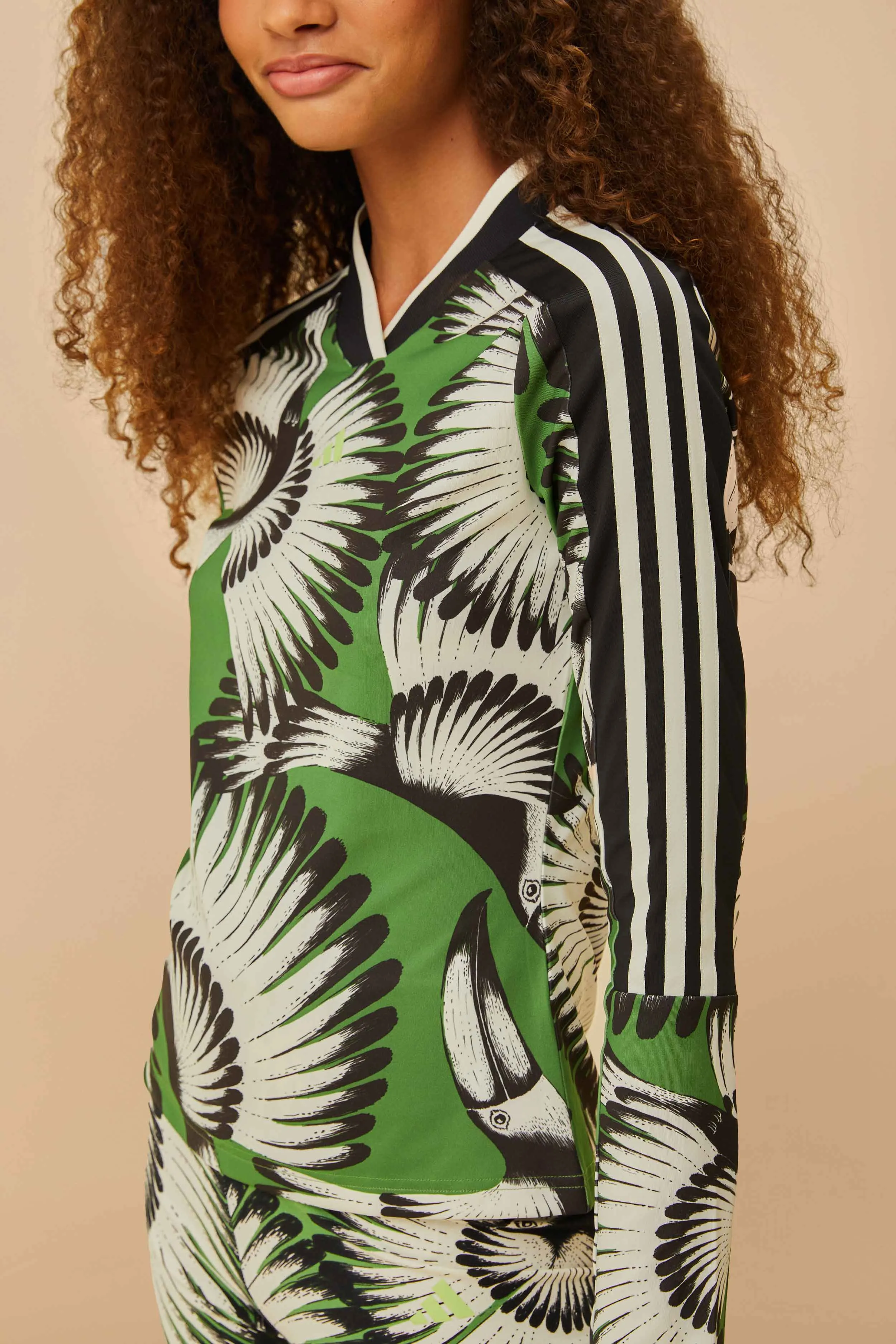 Adidas Toucan Wings Crew Green Long Sleeve sold by FARM Rio product image thumbnail 2