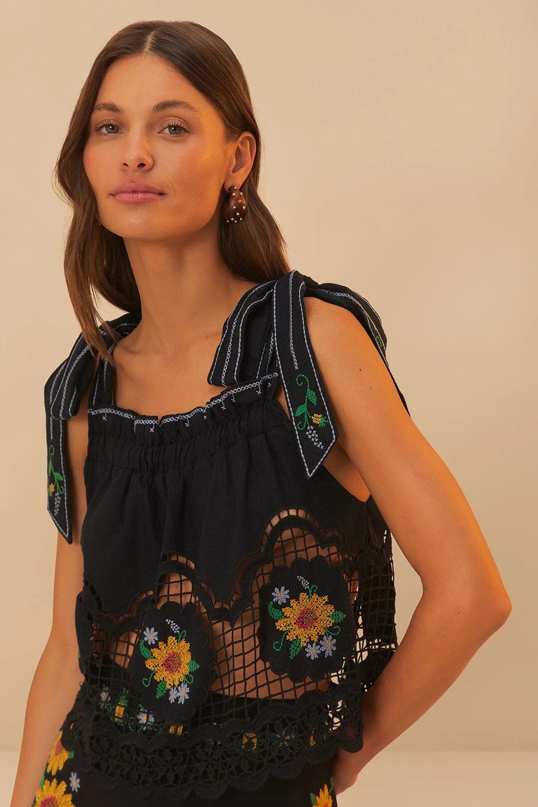 Black Daisy Embroidery LENZING™ ECOVERO™ Euroflax™ Blouse sold by FARM Rio