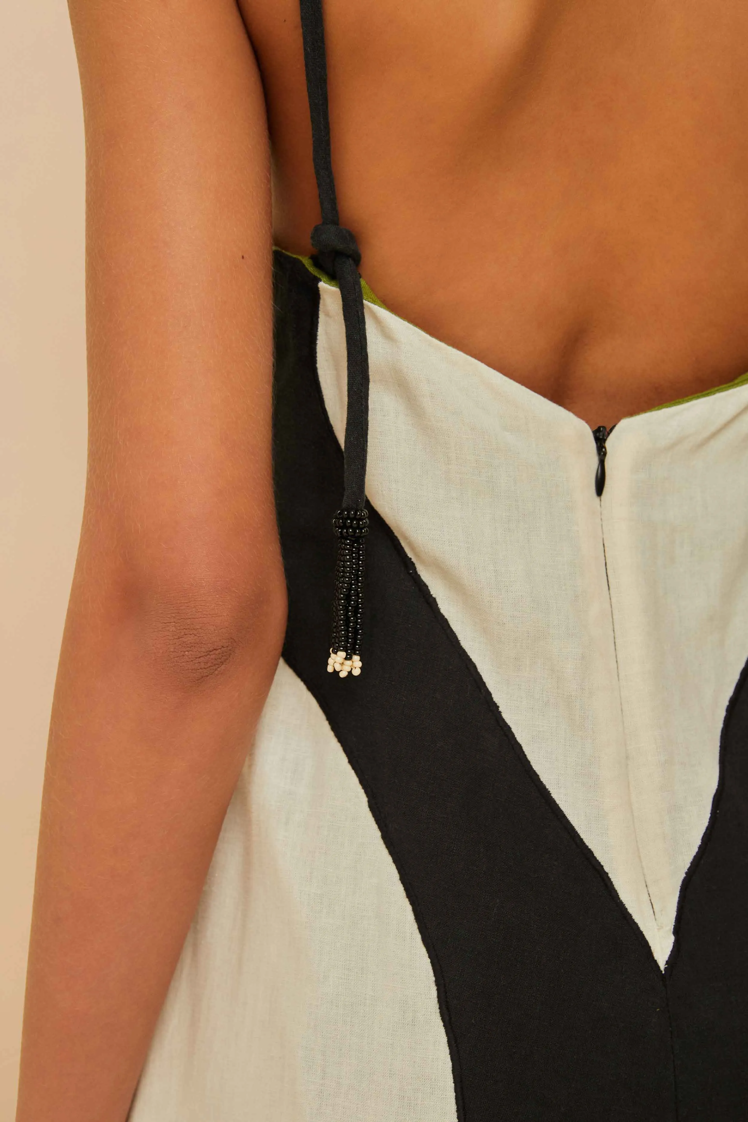 Off-White Coconut Tree Flow LENZING™ ECOVERO™ Euroflax™ Dress sold by FARM Rio product image thumbnail 5