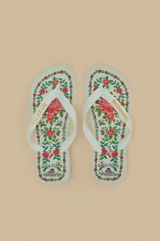 Flower Tapestry Havaianas sold by FARM Rio