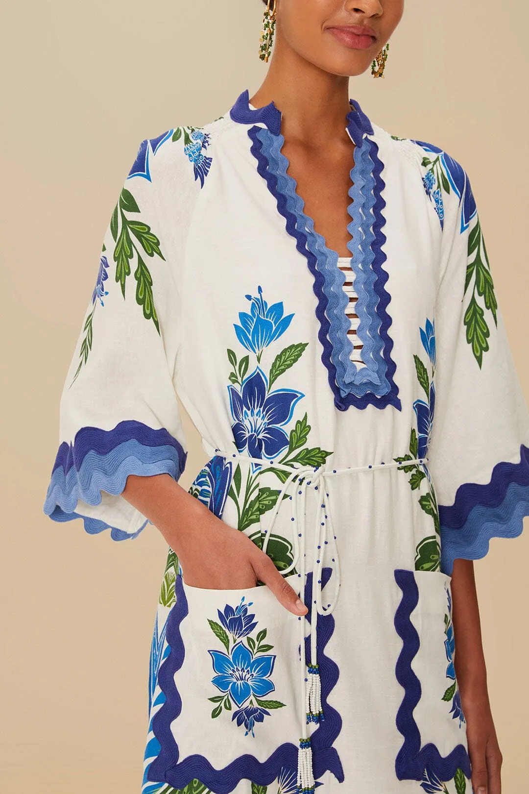 Off-White Tropicance Tunic LENZING™ ECOVERO™ Euroflax™ Midi Dress sold by FARM Rio product image thumbnail 3