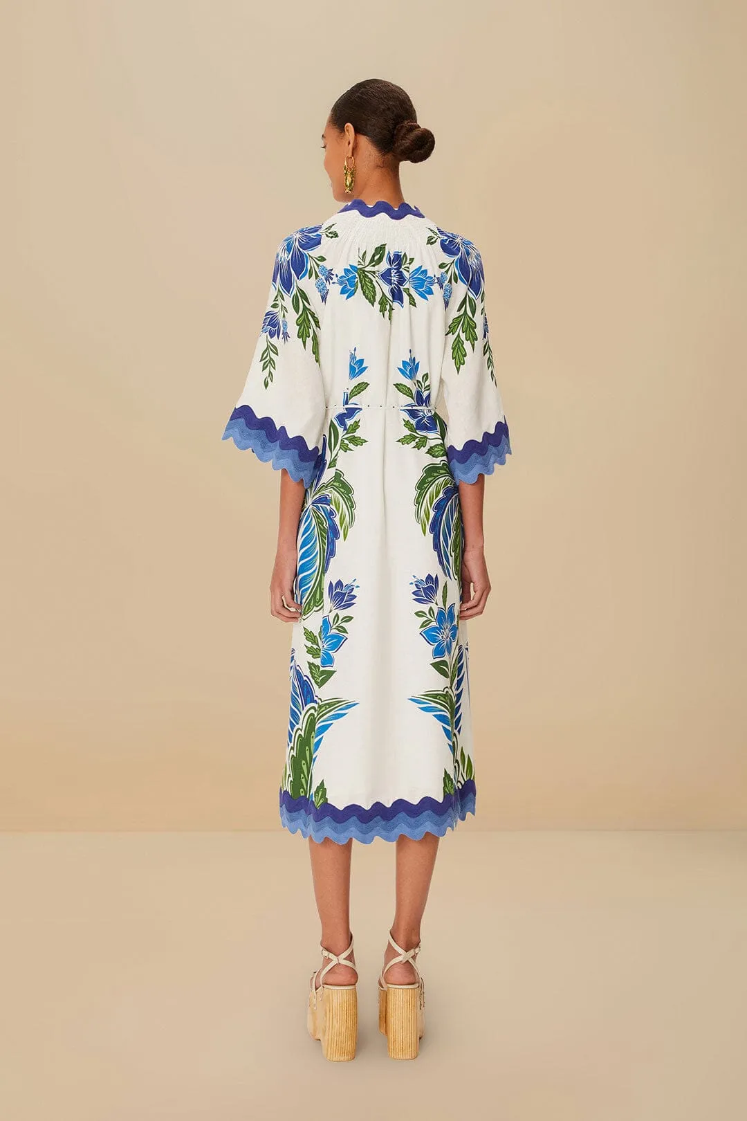 Off-White Tropicance Tunic LENZING™ ECOVERO™ Euroflax™ Midi Dress sold by FARM Rio product image thumbnail 4