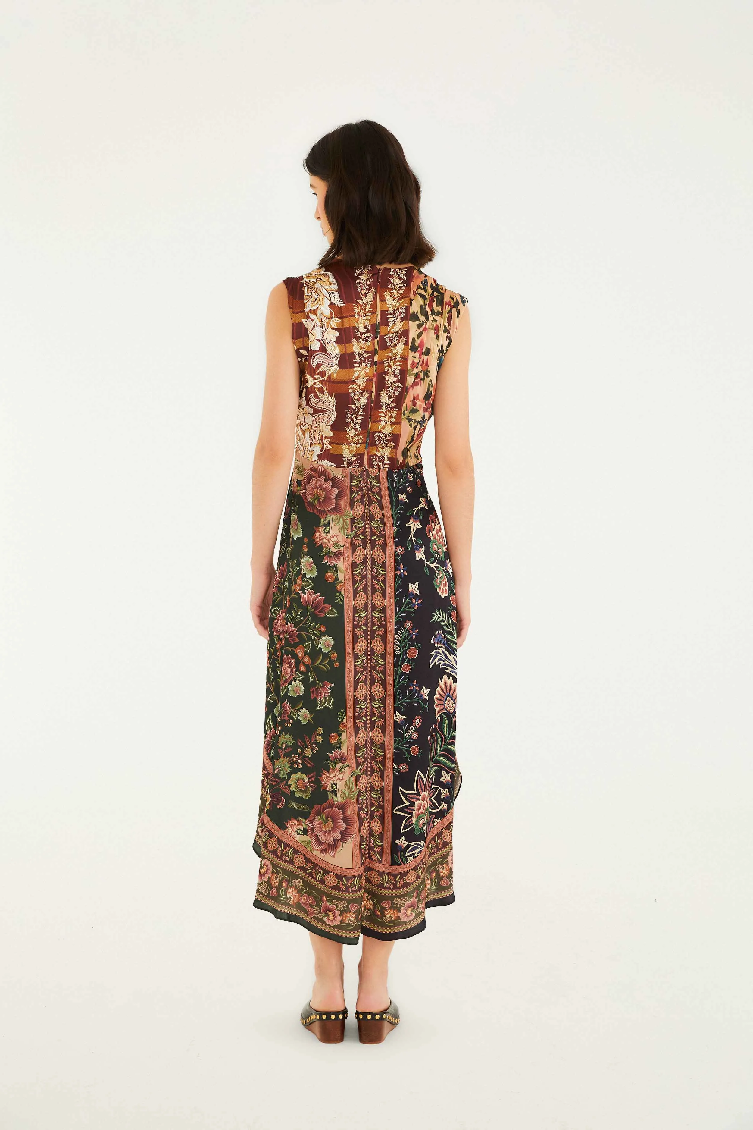 Mixed Winter Garden Lenzing™ Ecovero™ Viscose Sleeveless Maxi Dress sold by FARM Rio product image thumbnail 4