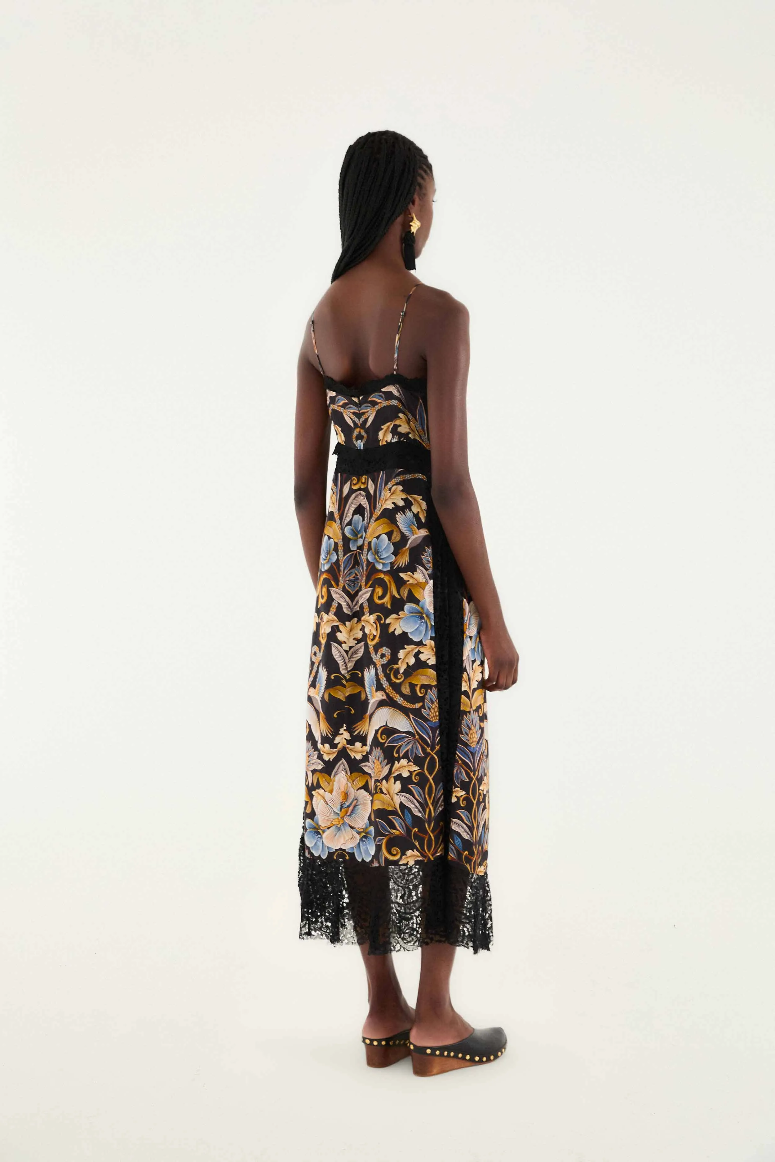 Black Flowerful Garden Midi Dress sold by FARM Rio product image thumbnail 4