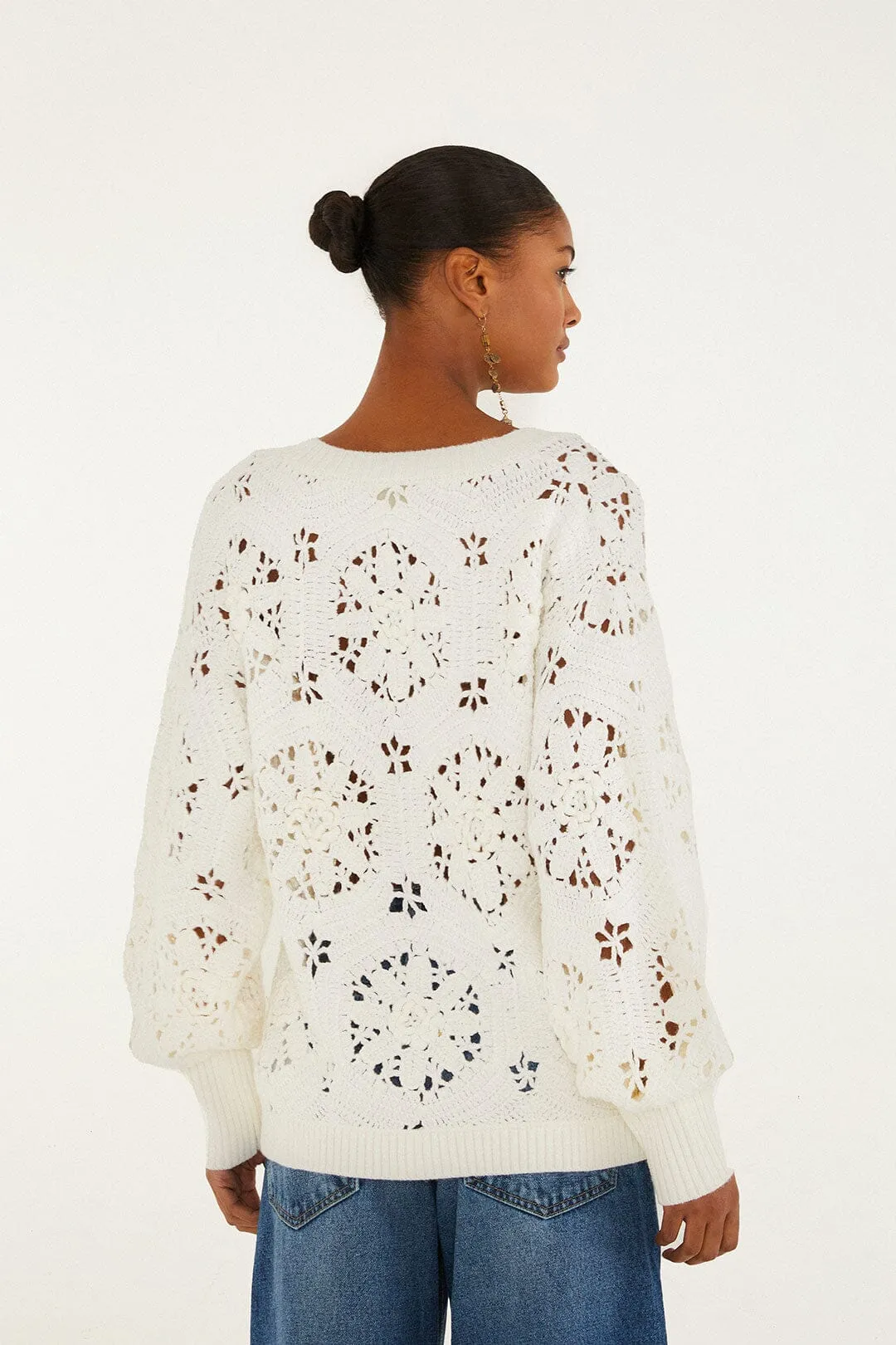 Off-White Crochet 3d Flower Knit Cardigan sold by FARM Rio product image thumbnail 3