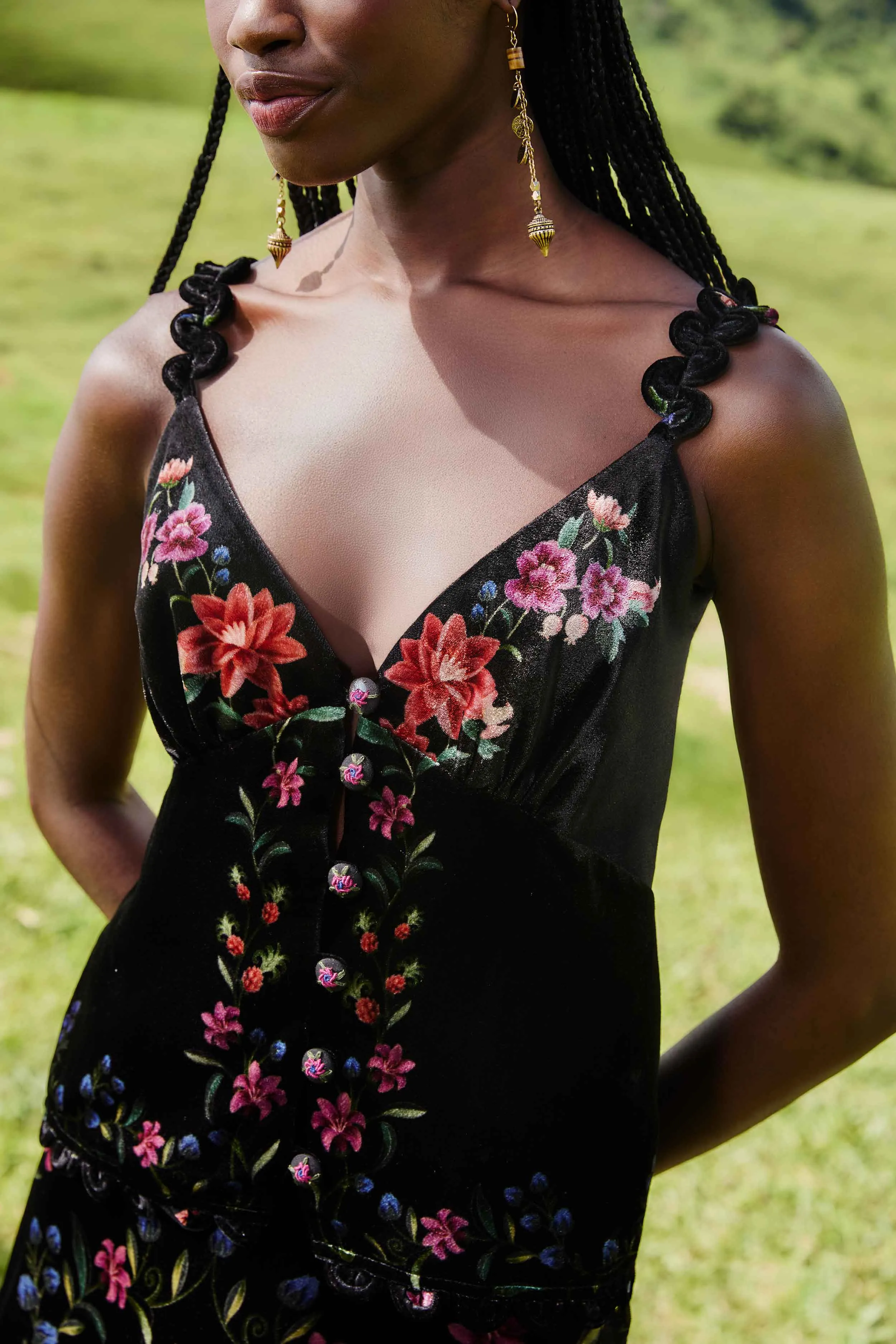 Black Belle Garden Scallop Sleeveless Top sold by FARM Rio