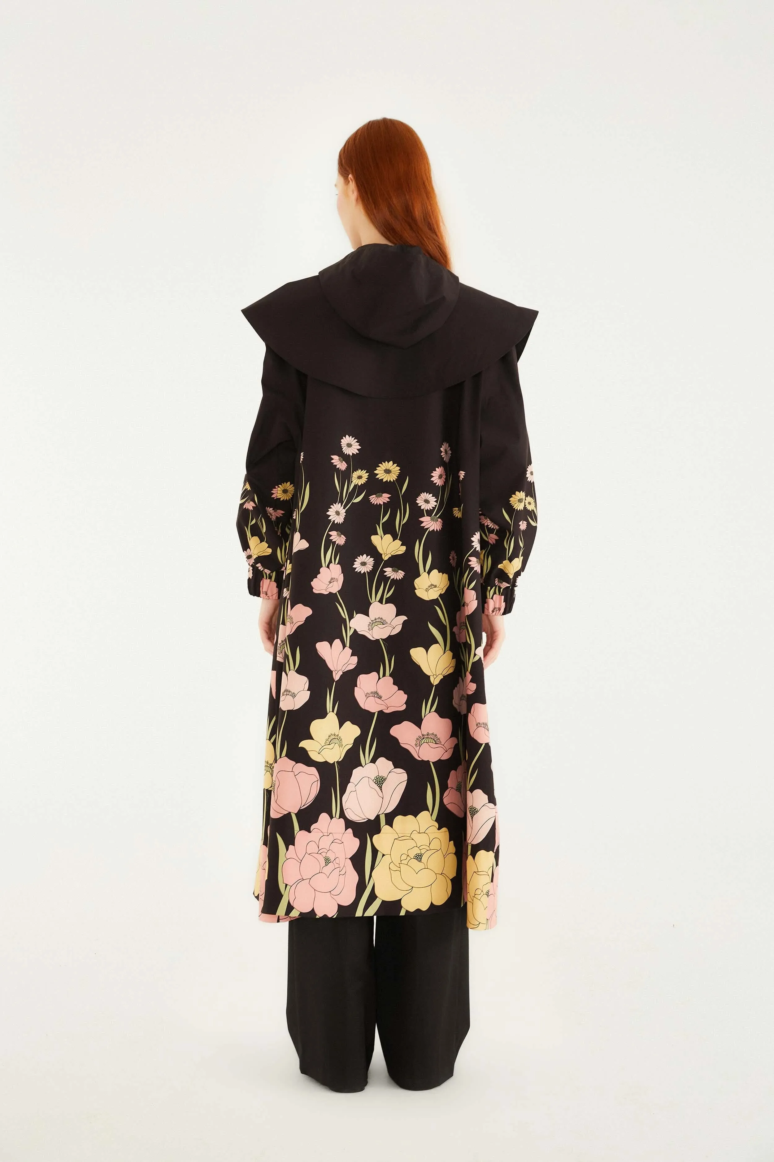 Black Growing Flowers Raincoat sold by FARM Rio product image thumbnail 5