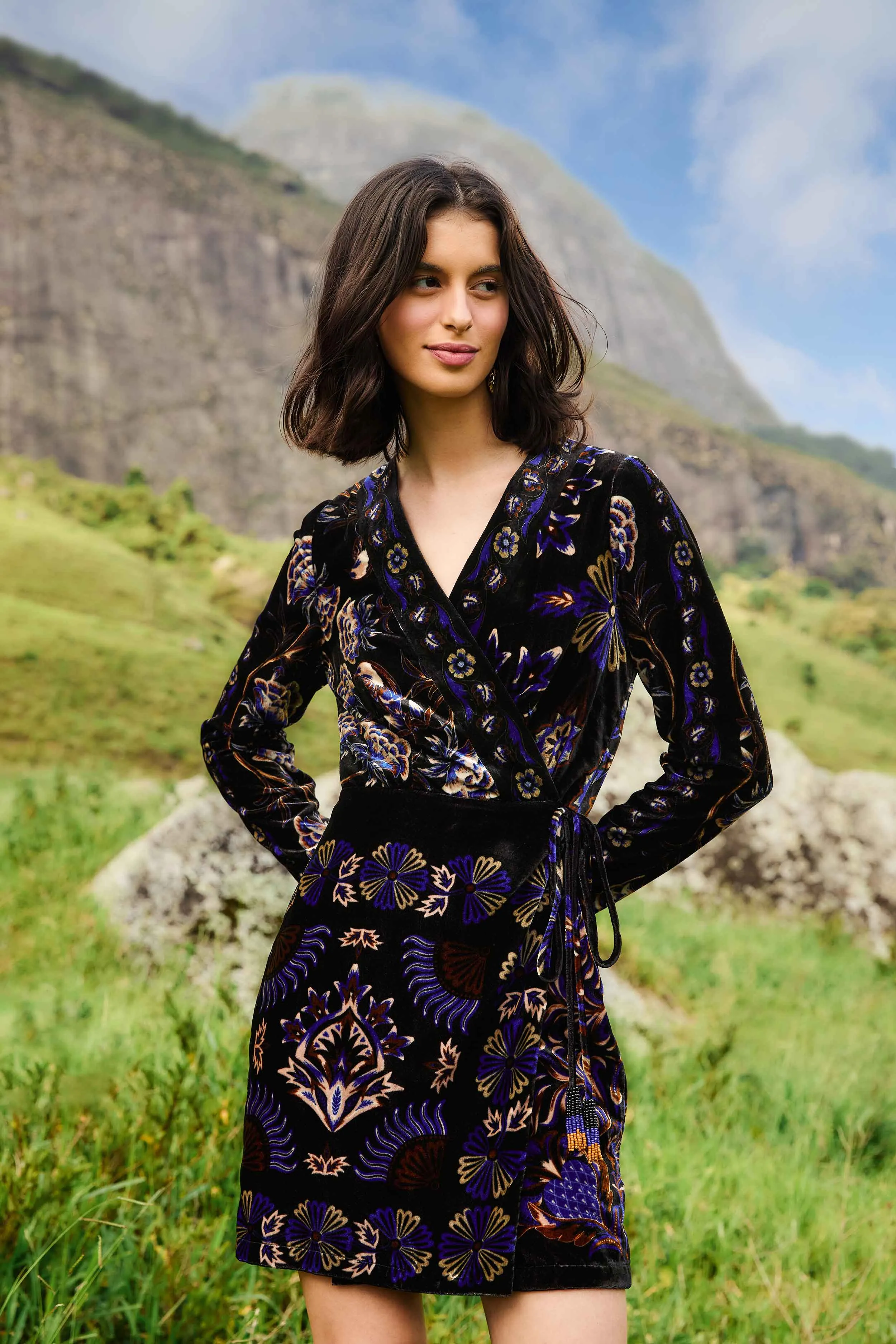 Black Arabesque Mix Scarves Wrap Mini Dress sold by FARM Rio product image thumbnail 2