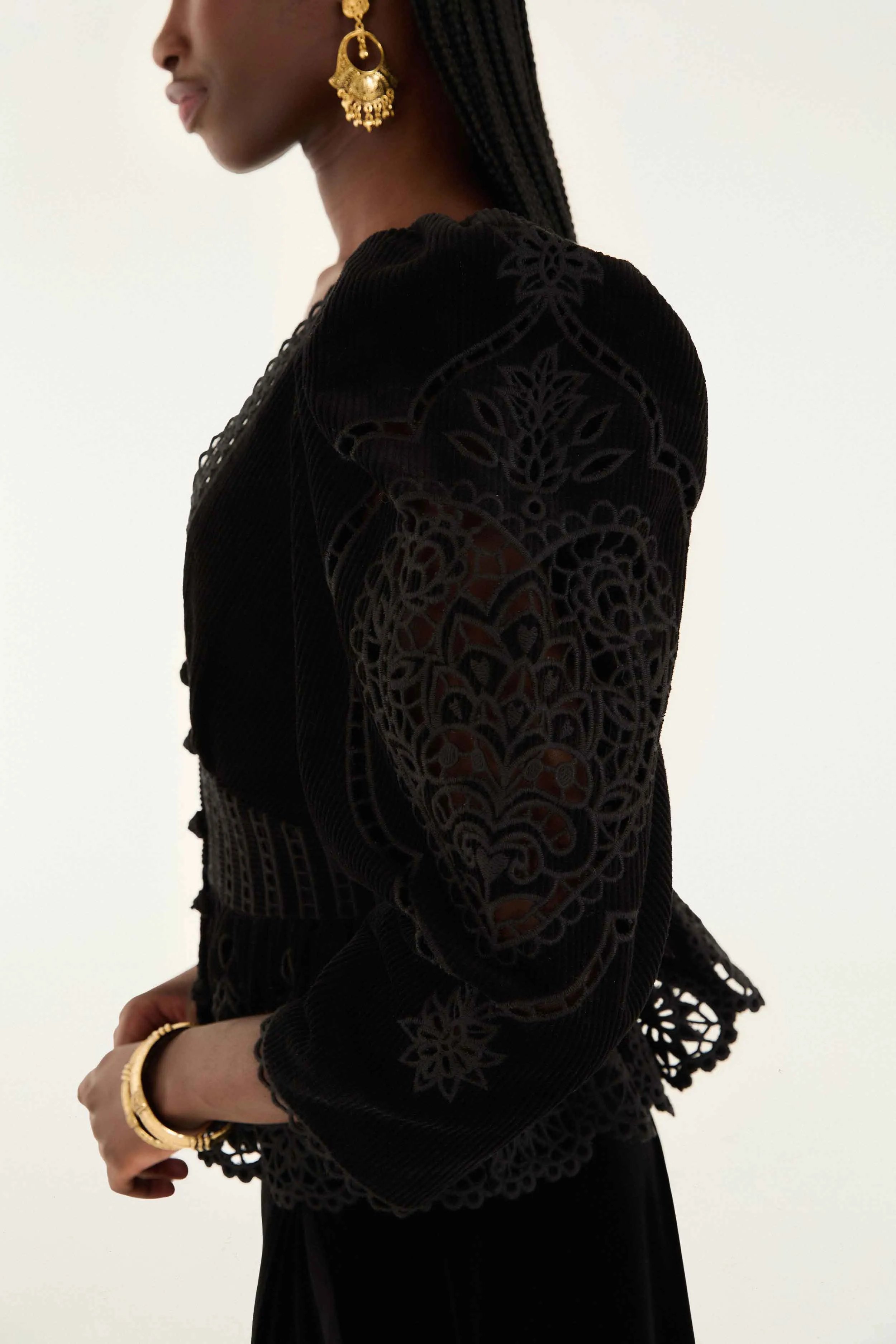 Black Artichoke Heart Richelieu Blouse sold by FARM Rio product image thumbnail 3